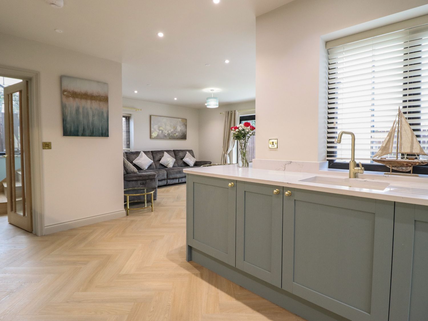 Pistyll Ddu, Llanfairpwllgwyngyll