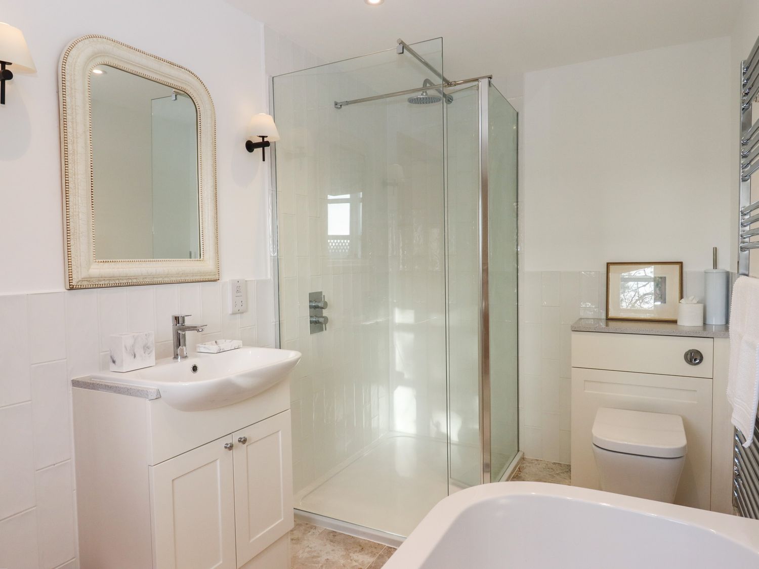 Hilldown Granary, Bow