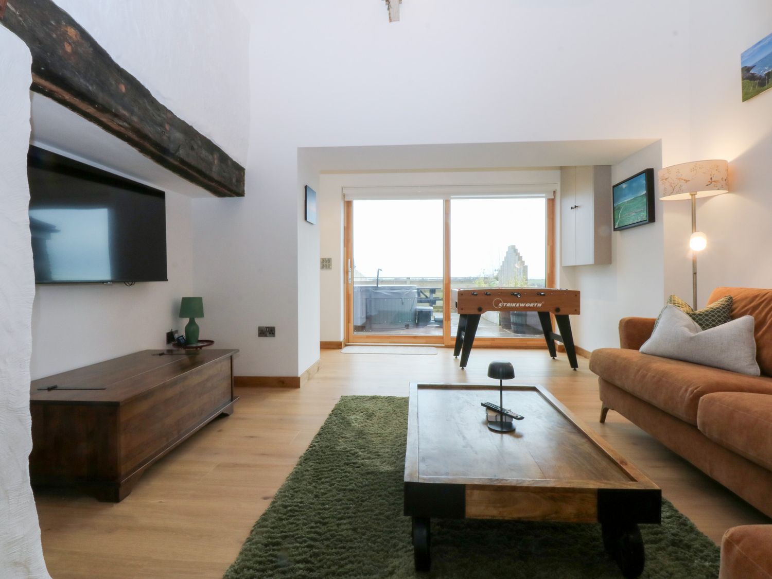 6 Trem Y Mor, Llanfachraeth