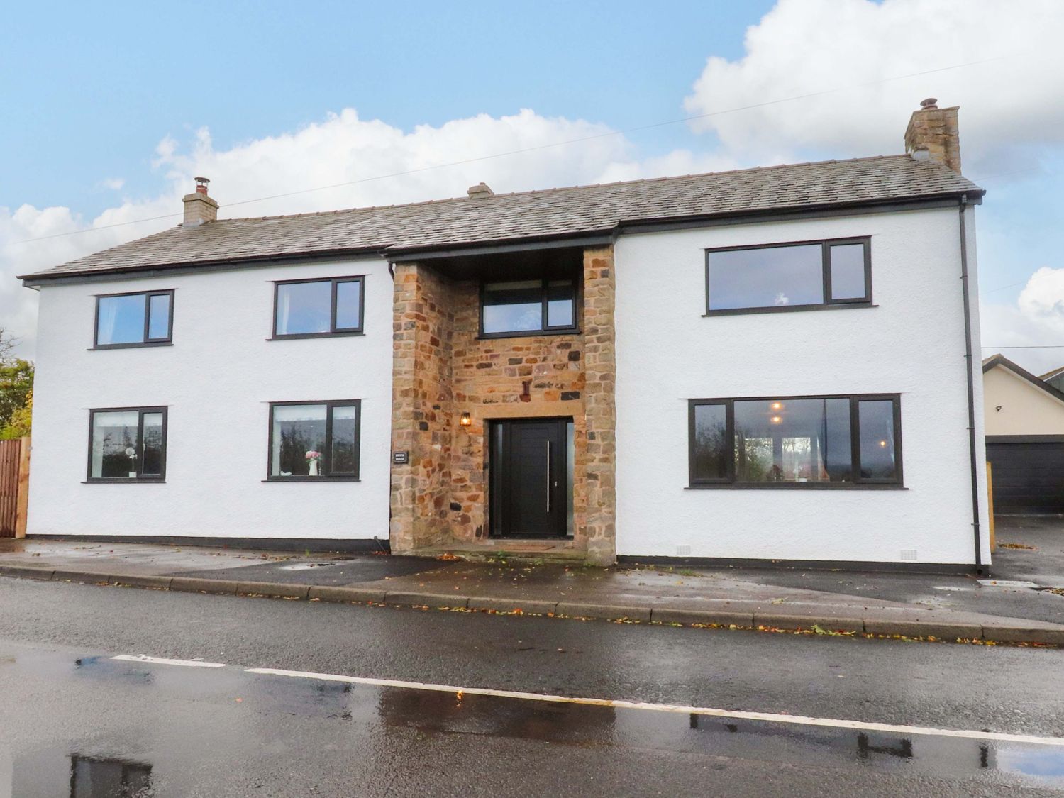 Brook House, Broughton, Lancashire