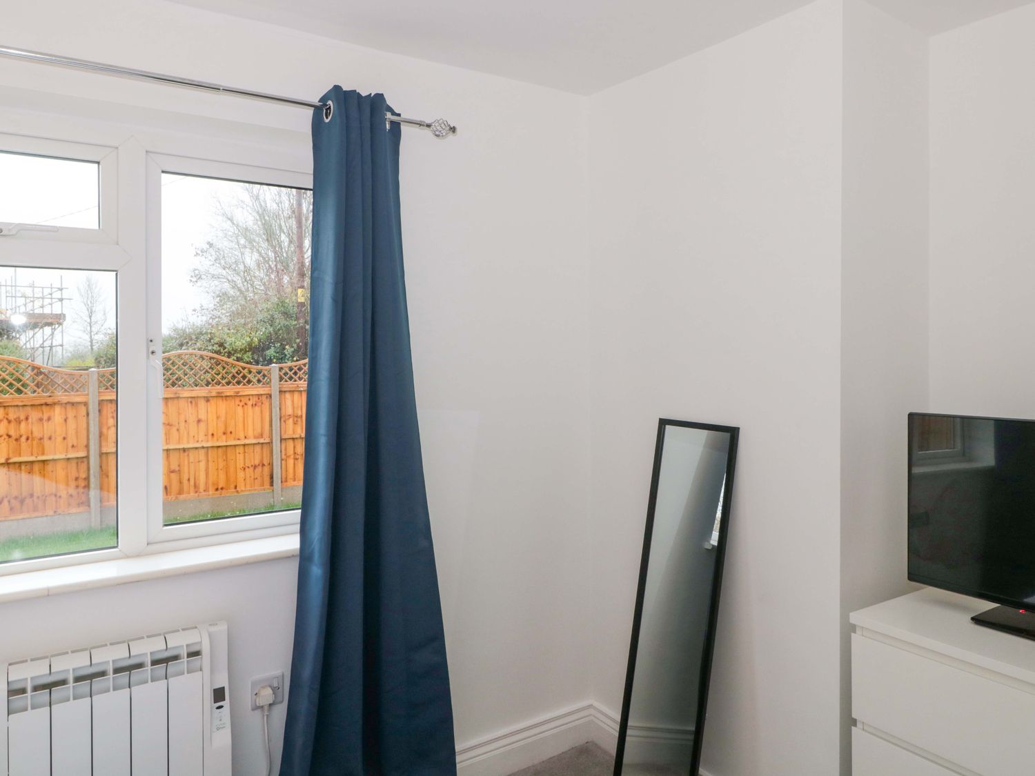 2 Stroud Bungalows, Bourton, Dorset