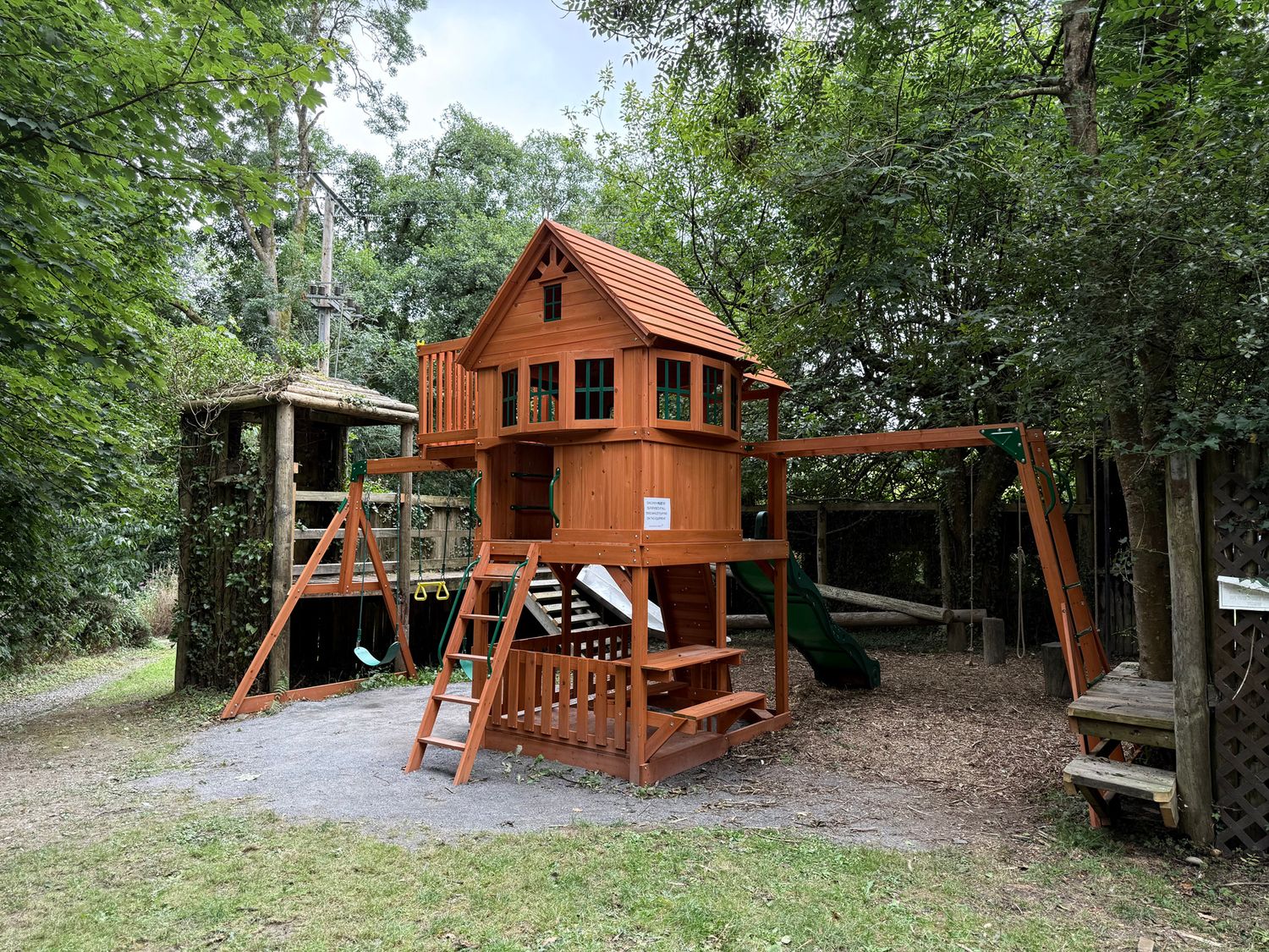 Aeron, Newcastle Emlyn 