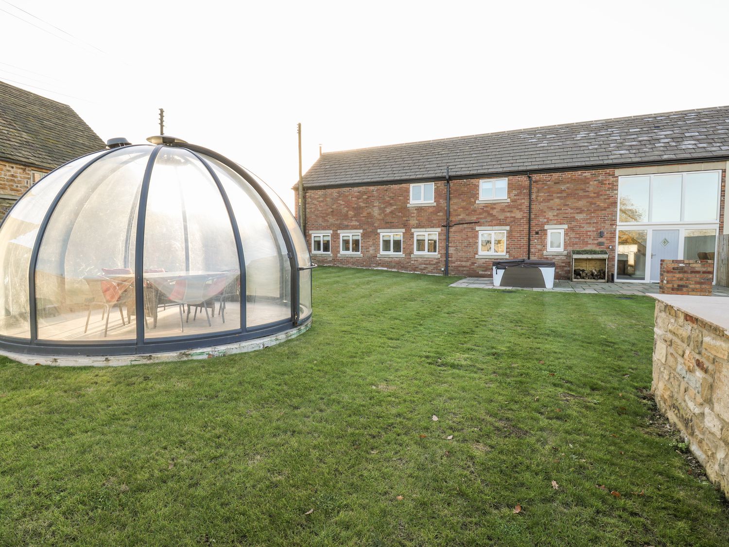 The Robins Nest, Wintersett