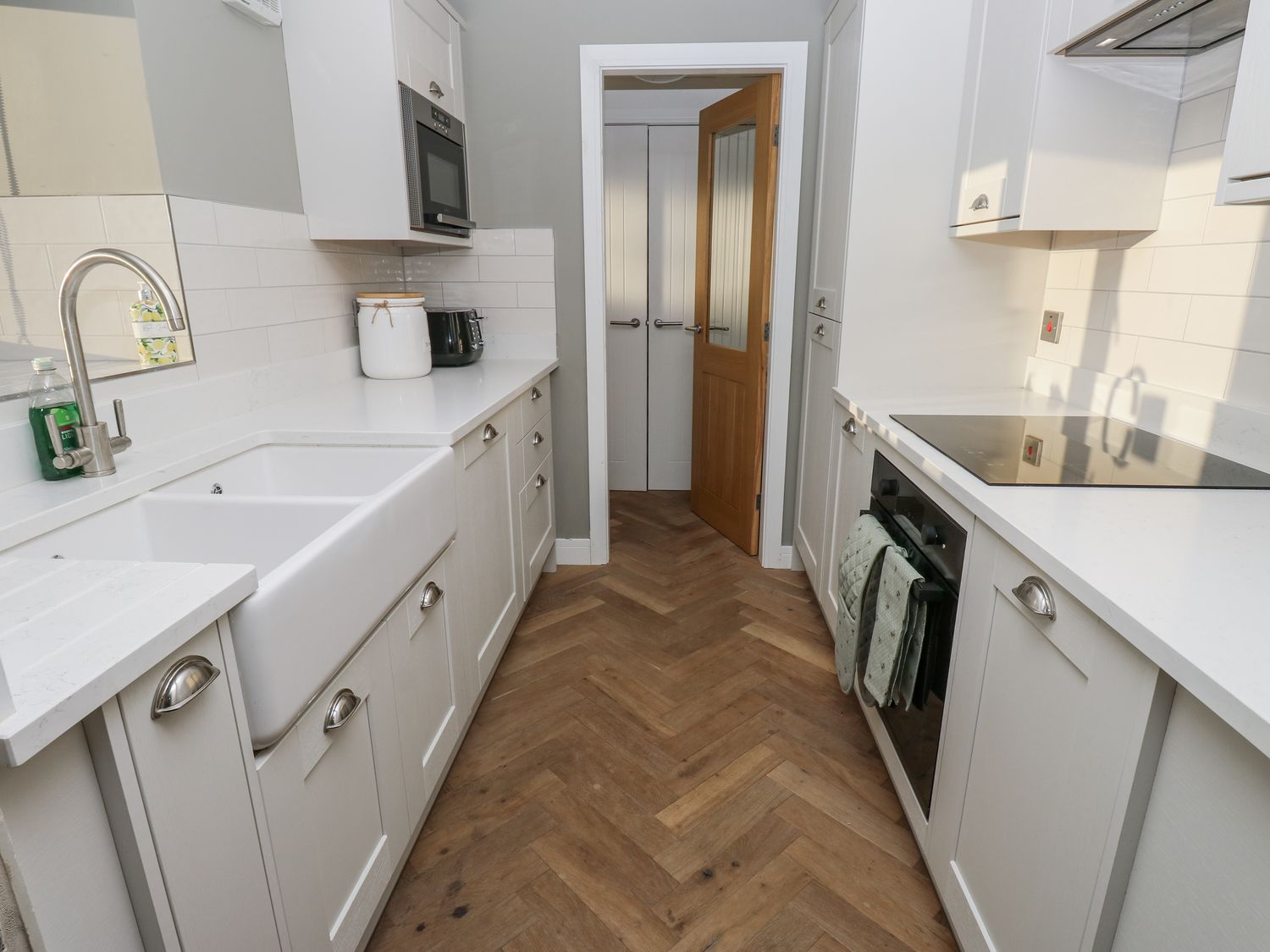 The Robins Nest, Wintersett