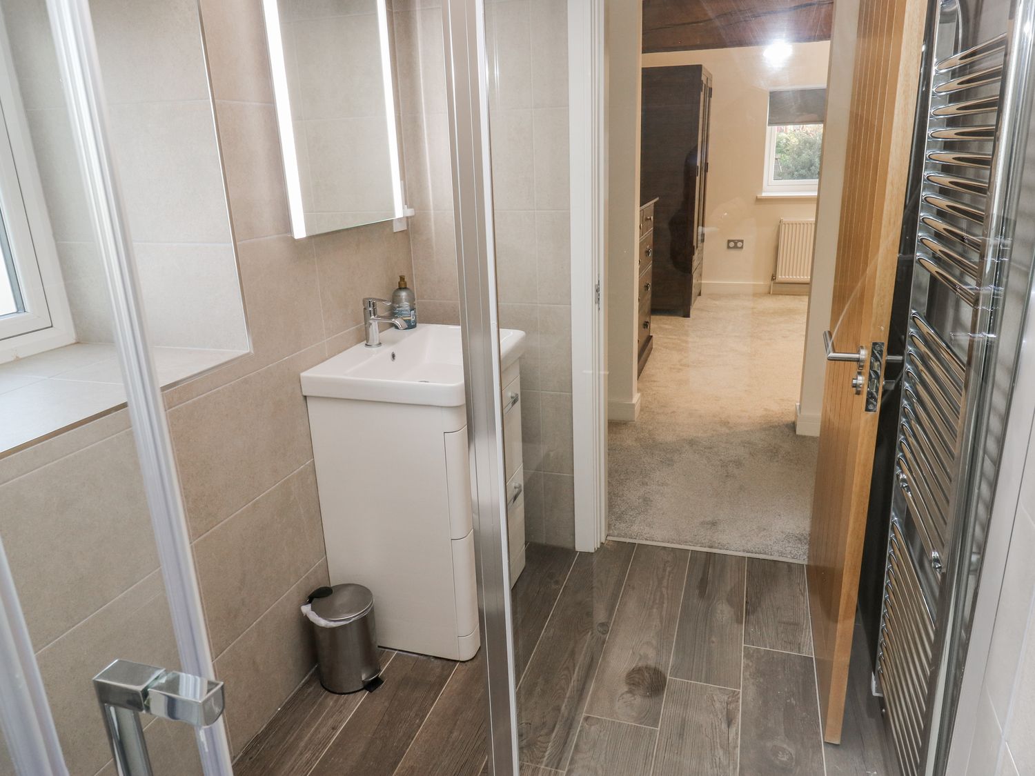 The Robins Nest, Wintersett