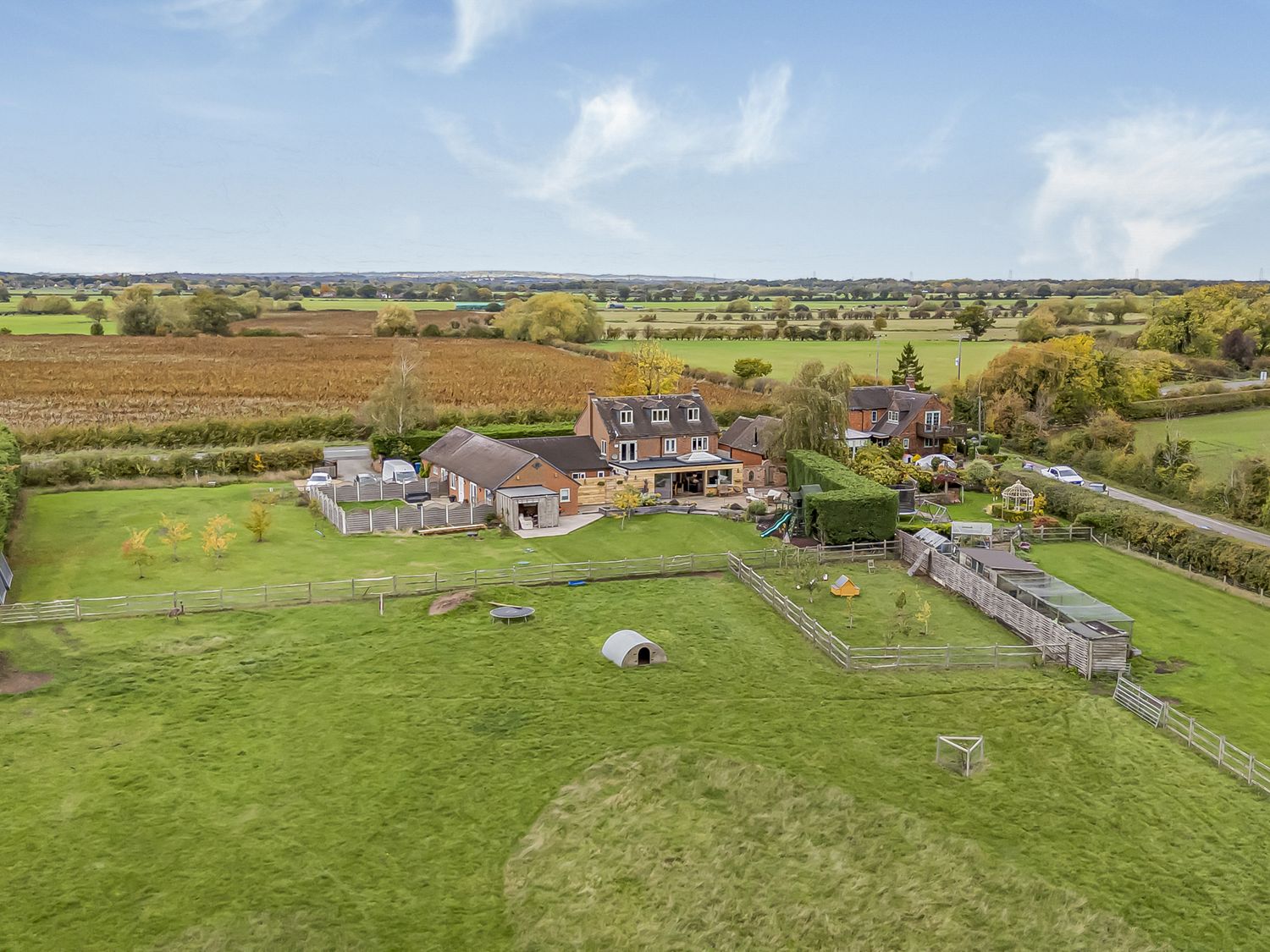 2 Mere Pits Cottages, Tamworth