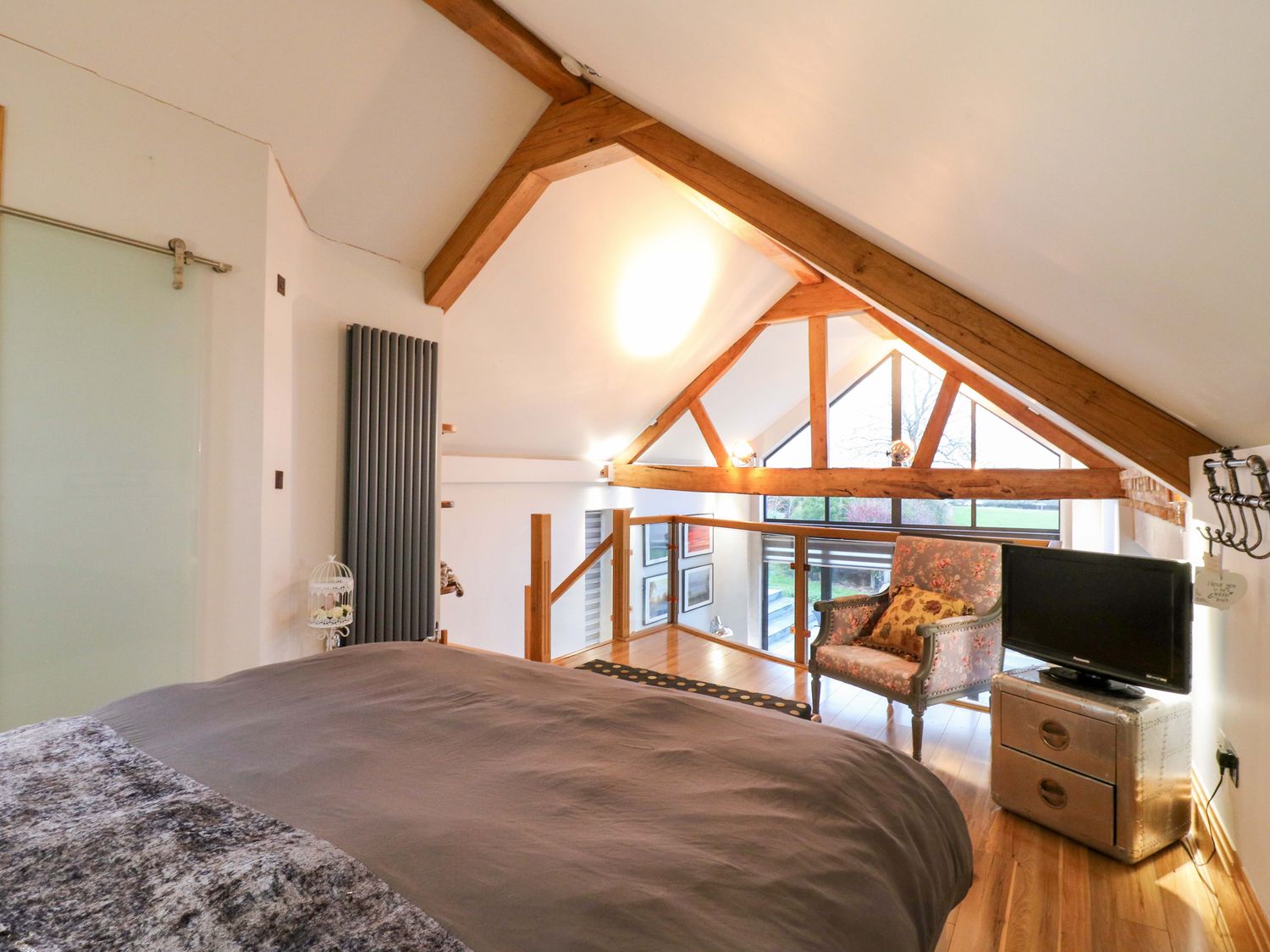 The Lodge @ Lodge Farm, Harrold