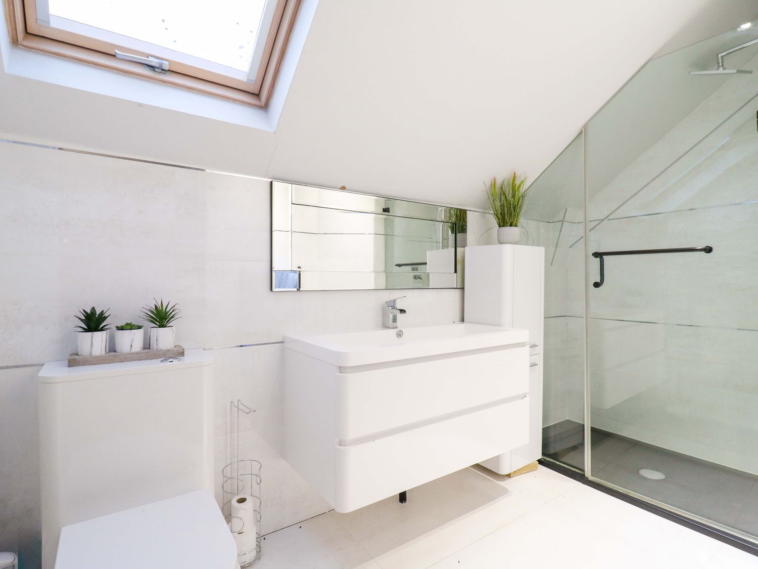 The Lodge @ Lodge Farm, Harrold