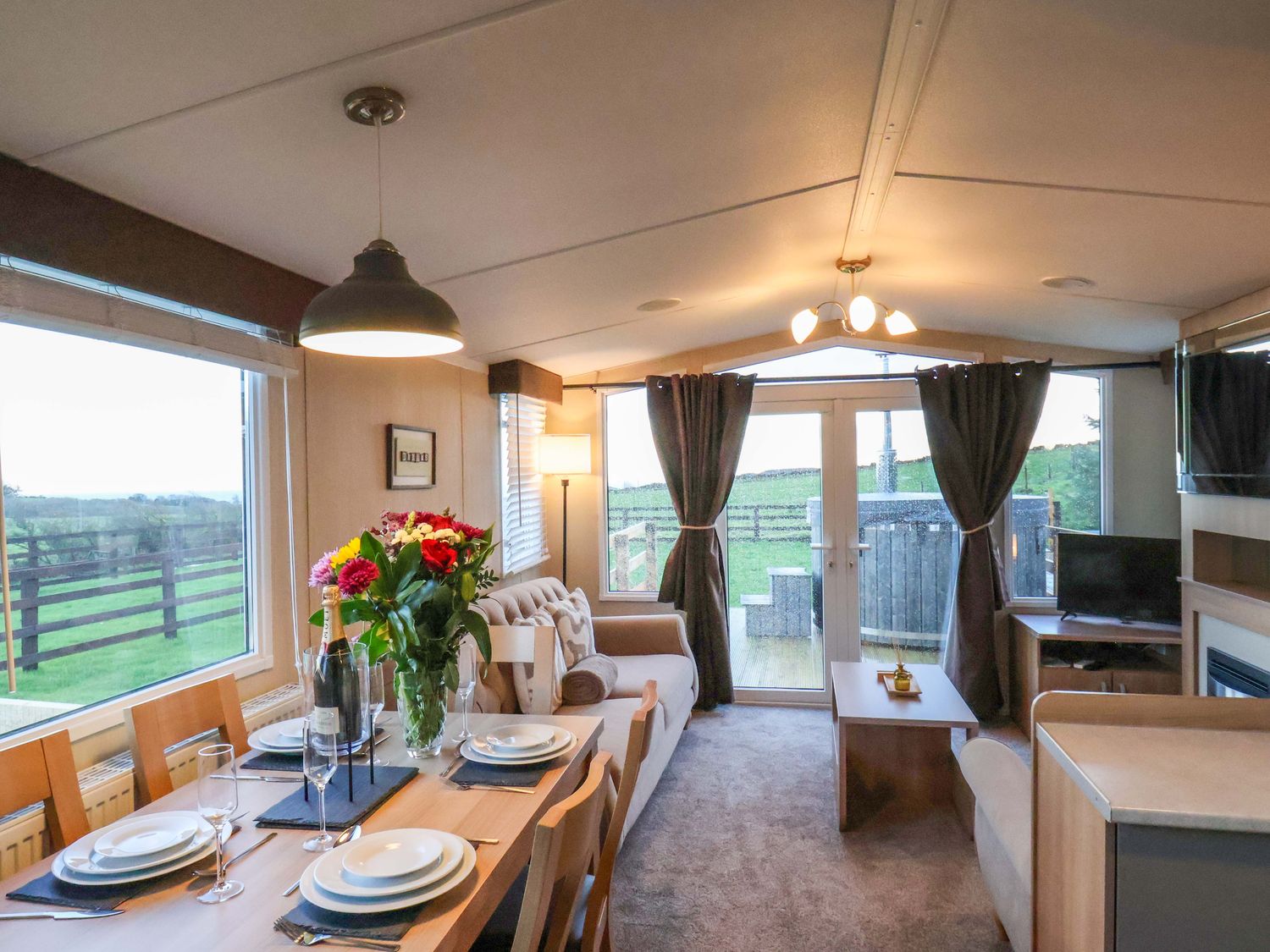 Swift Cabin, Scarborough