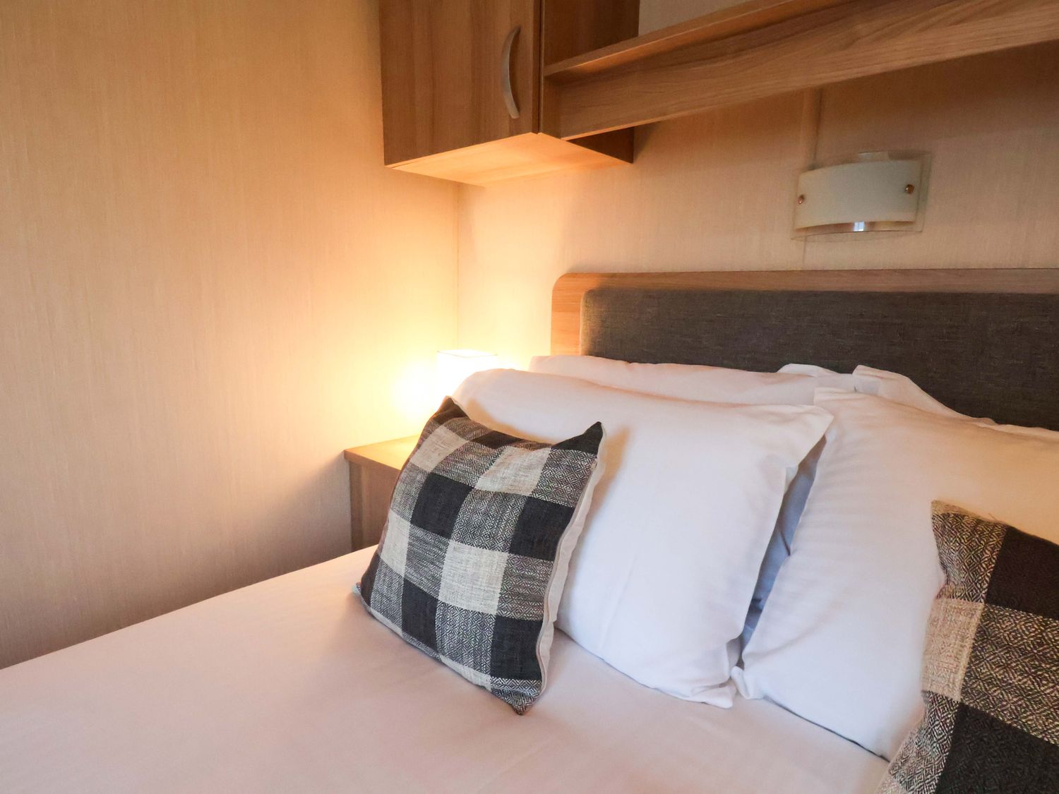 Swift Cabin, Scarborough