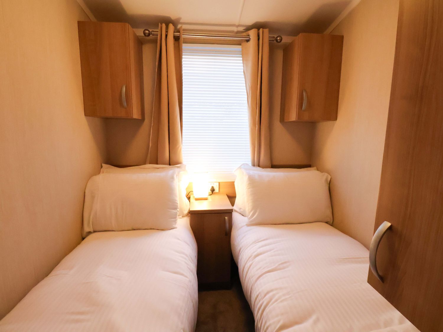 Swift Cabin, Scarborough