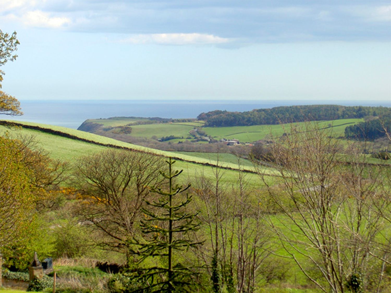 Hayloft Cottage, North York Moors And Coast