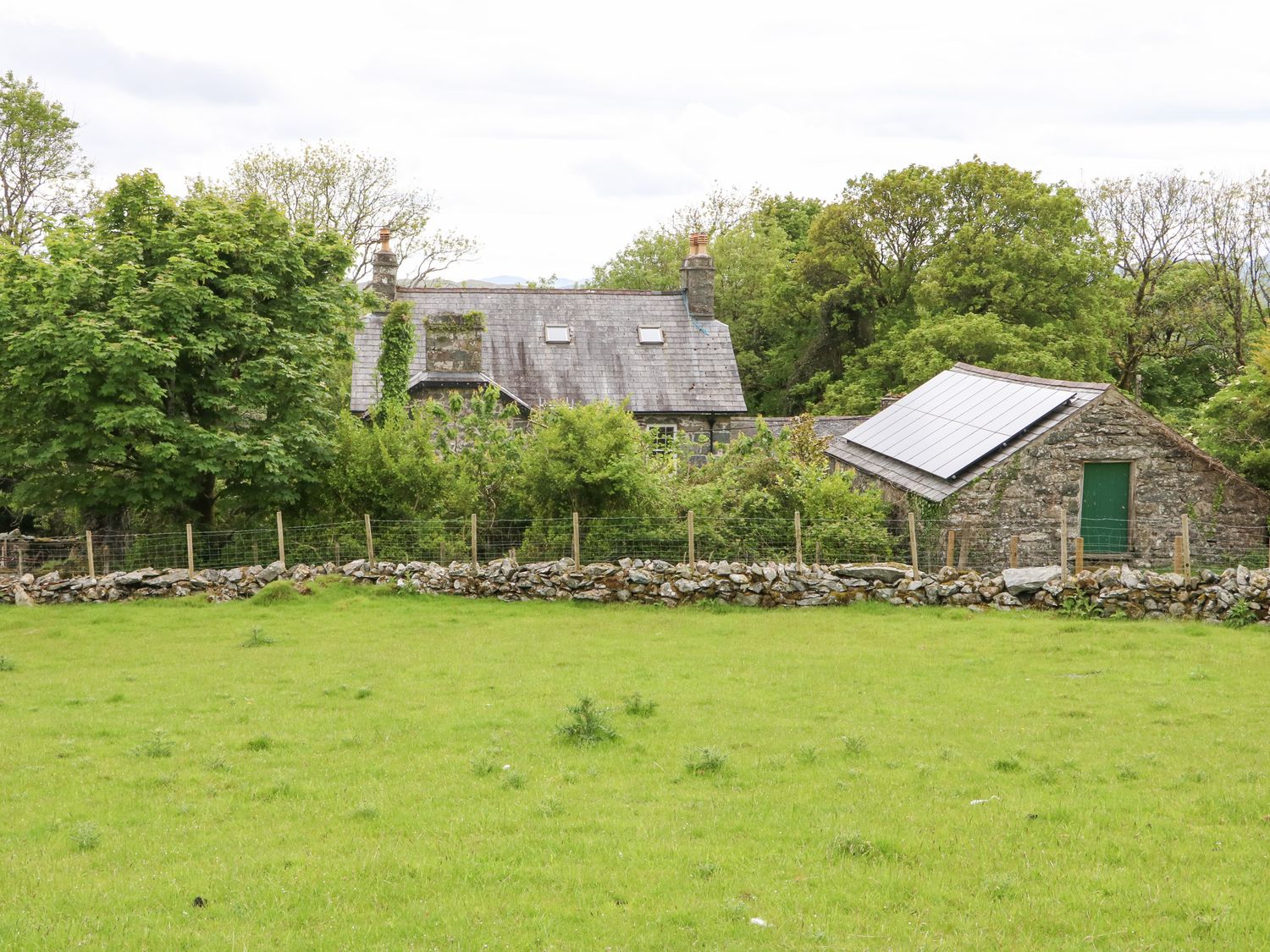 Cefn Coch Isaf, Wales