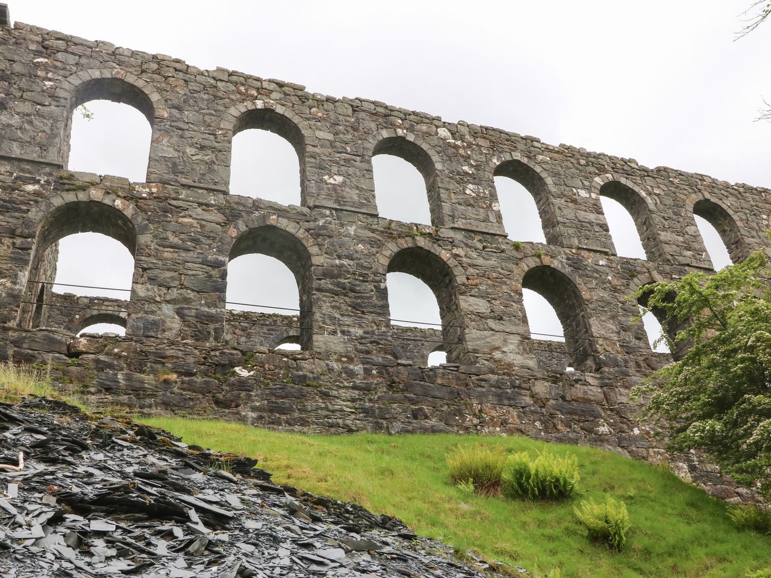 Cefn Coch Isaf, Wales