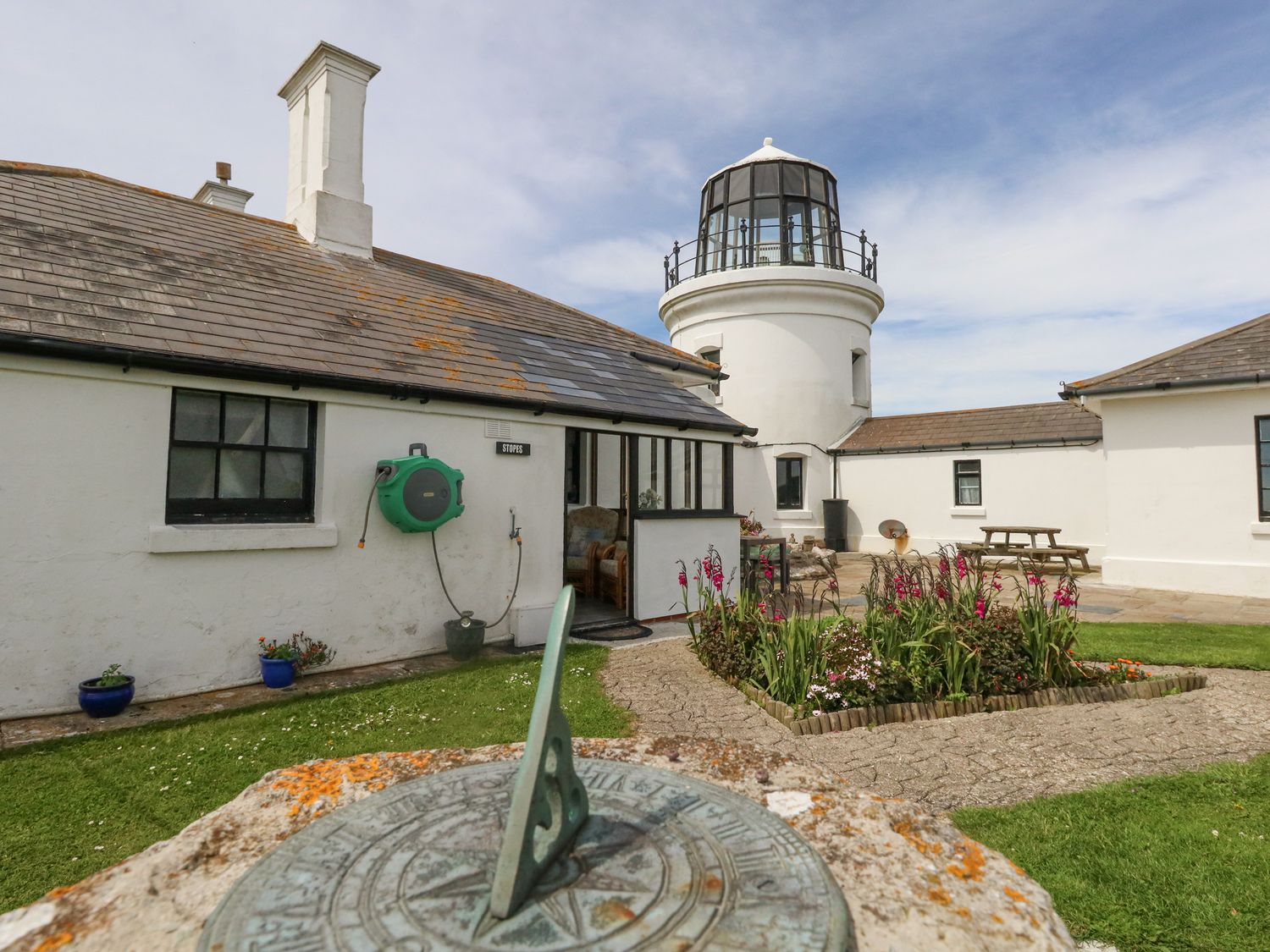 Old Higher Lighthouse Stopes Cottage, Portland bill