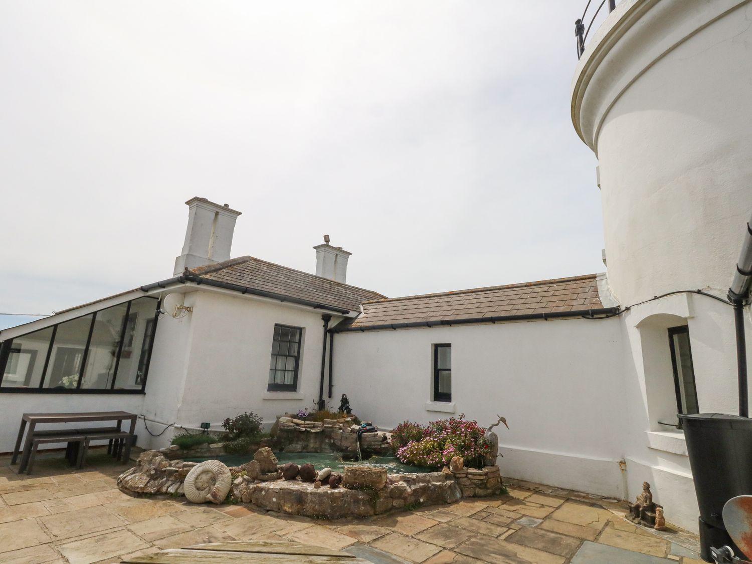 Old Higher Lighthouse Stopes Cottage, Portland bill