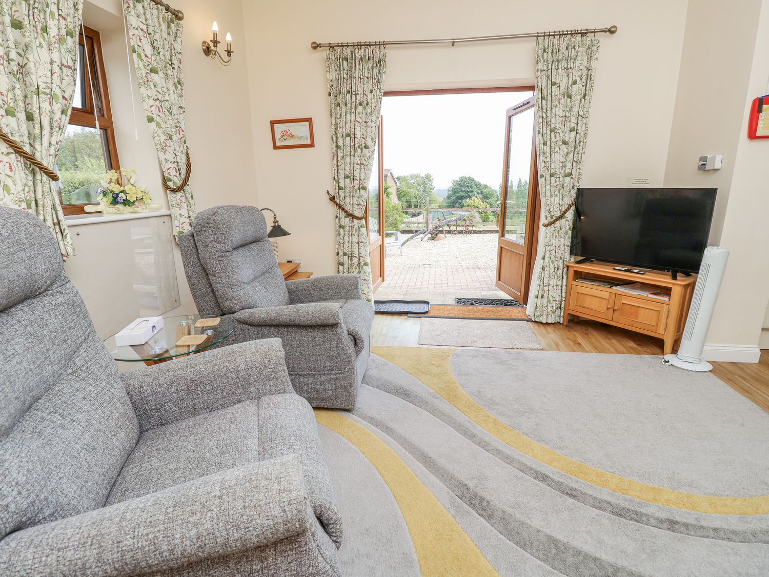2 The Stables, Ryde