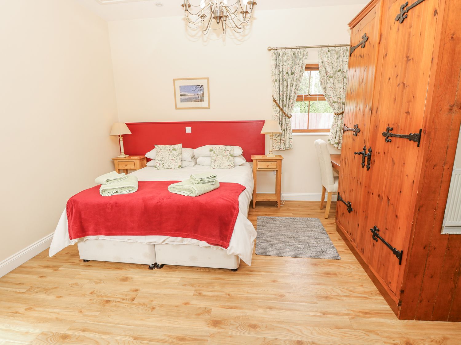 2 The Stables, Ryde