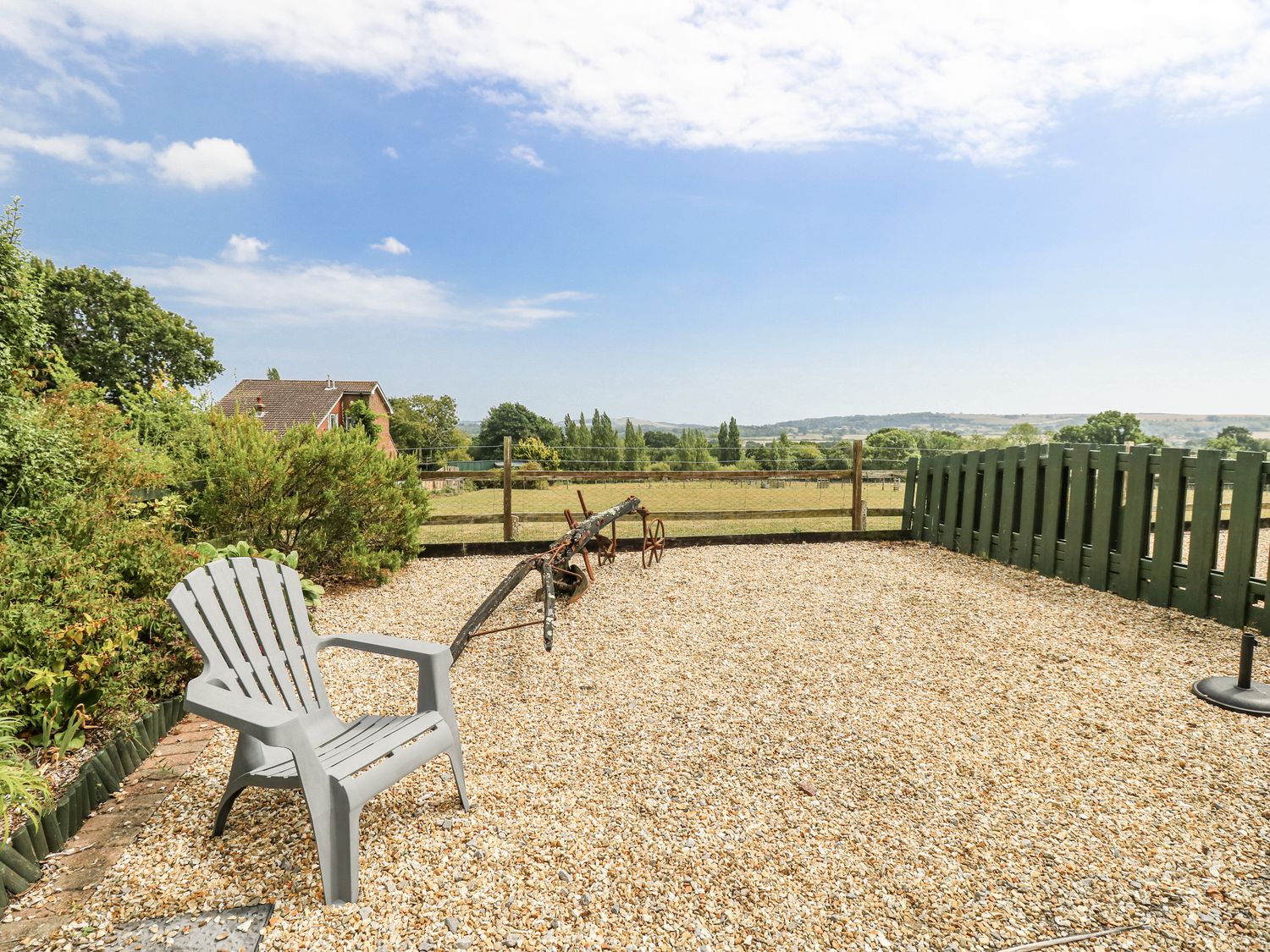 2 The Stables, Ryde