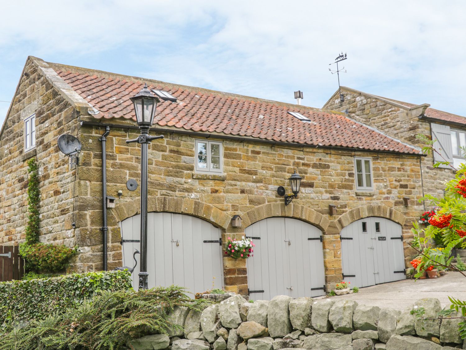 The Loft Staintondale ( Ref 13557 ) Holiday cottage in Staintondale near Scarborough - Accommodation sleeps 2 people