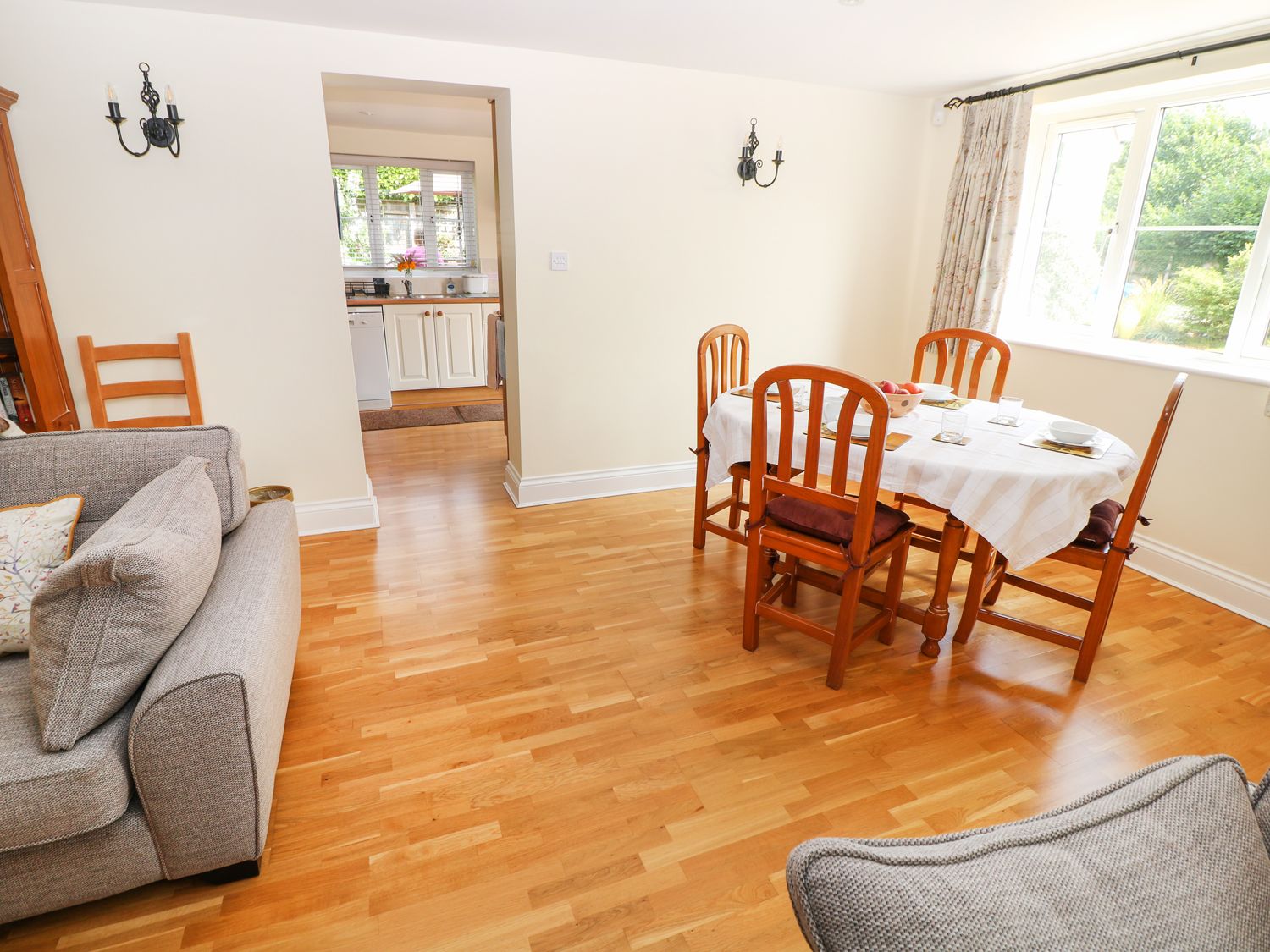 Belview Cottage, Dorset And Somerset