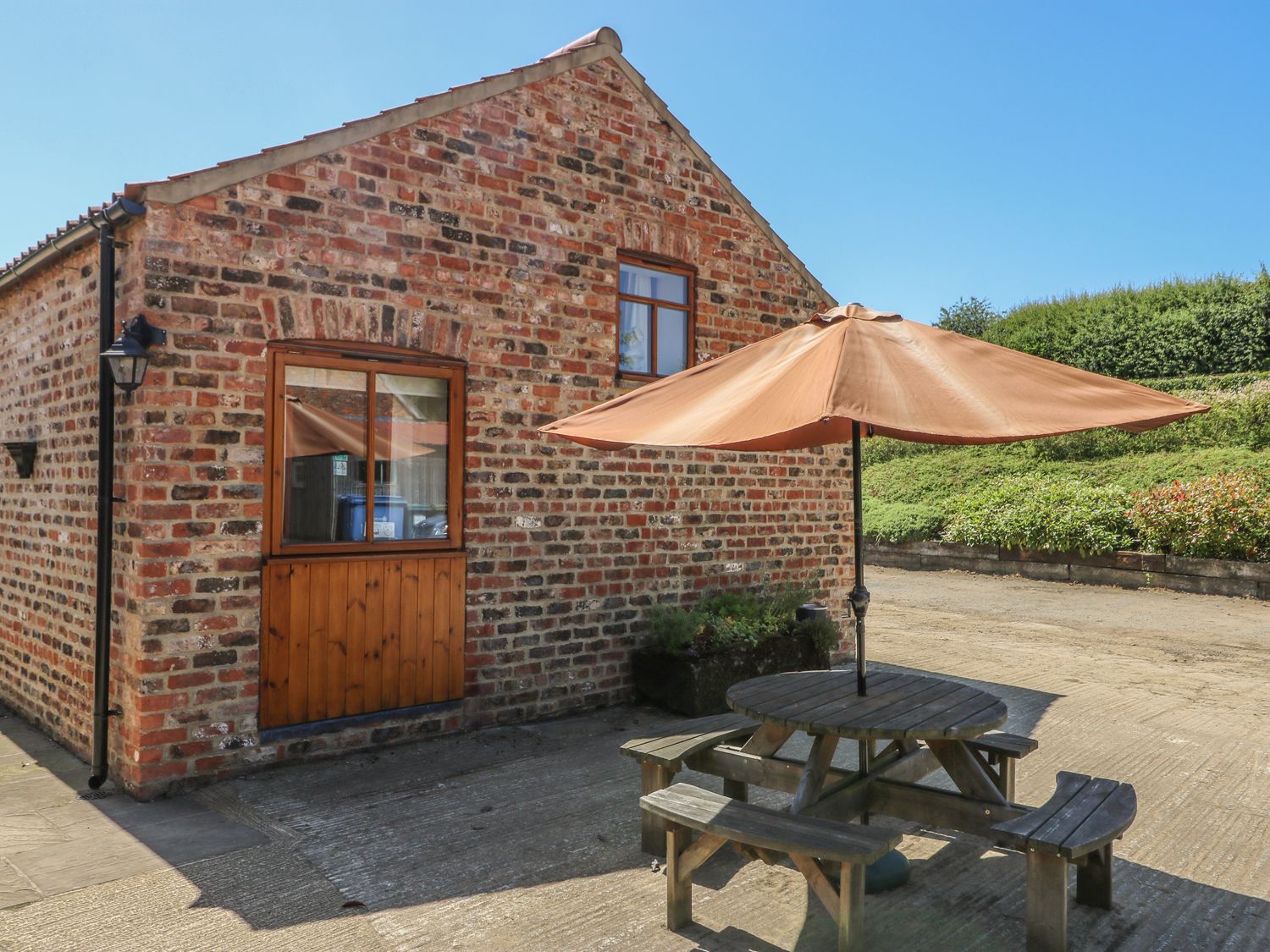Photo of Stable Cottage ( Ref 14936 ) Waterhall Farm Cottages Sutton under Whitestonecliffe near Thirsk sleeps 2