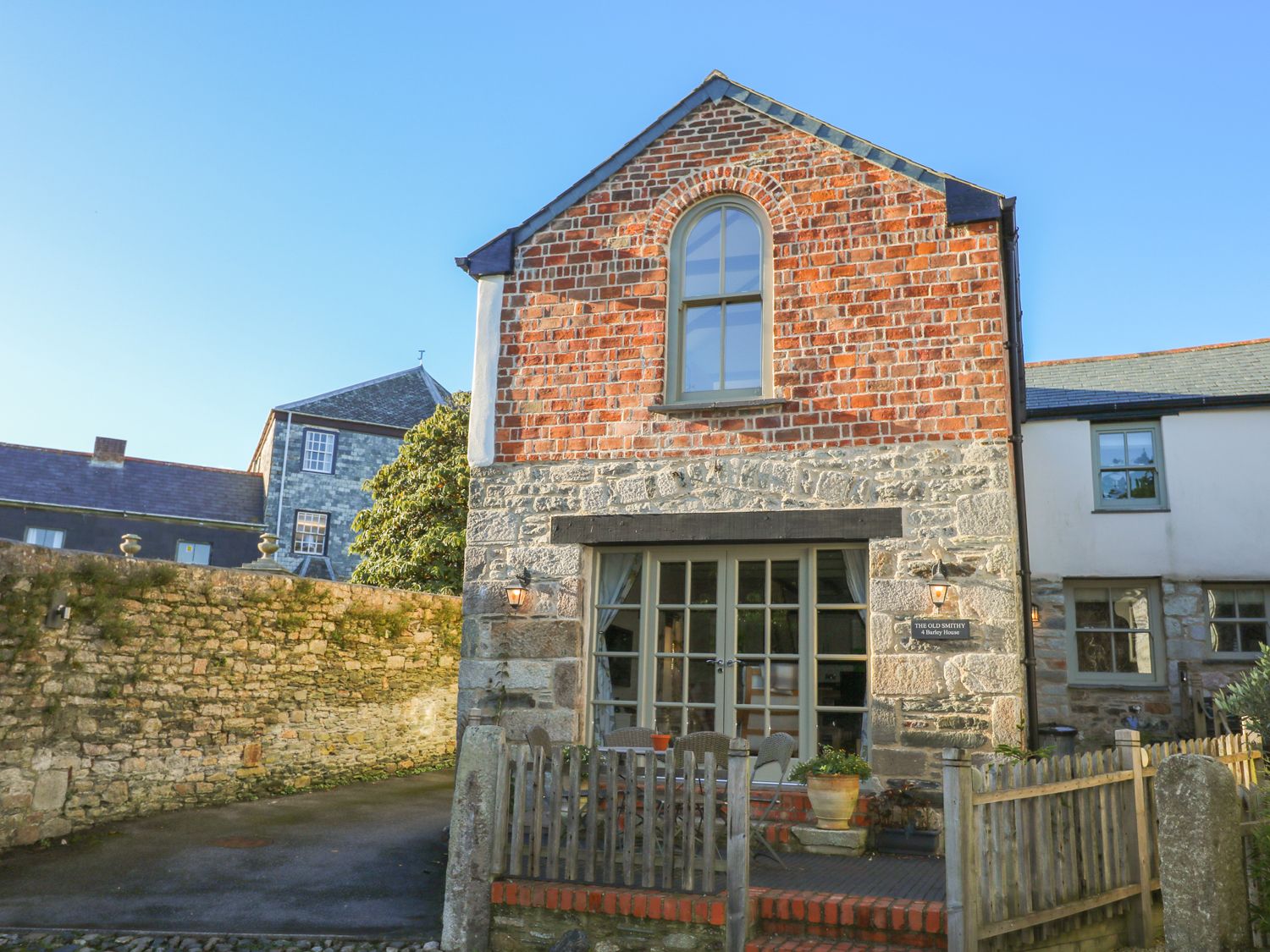 The Old Smithy St Columb Major Cornwall Self Catering Holiday Cottage