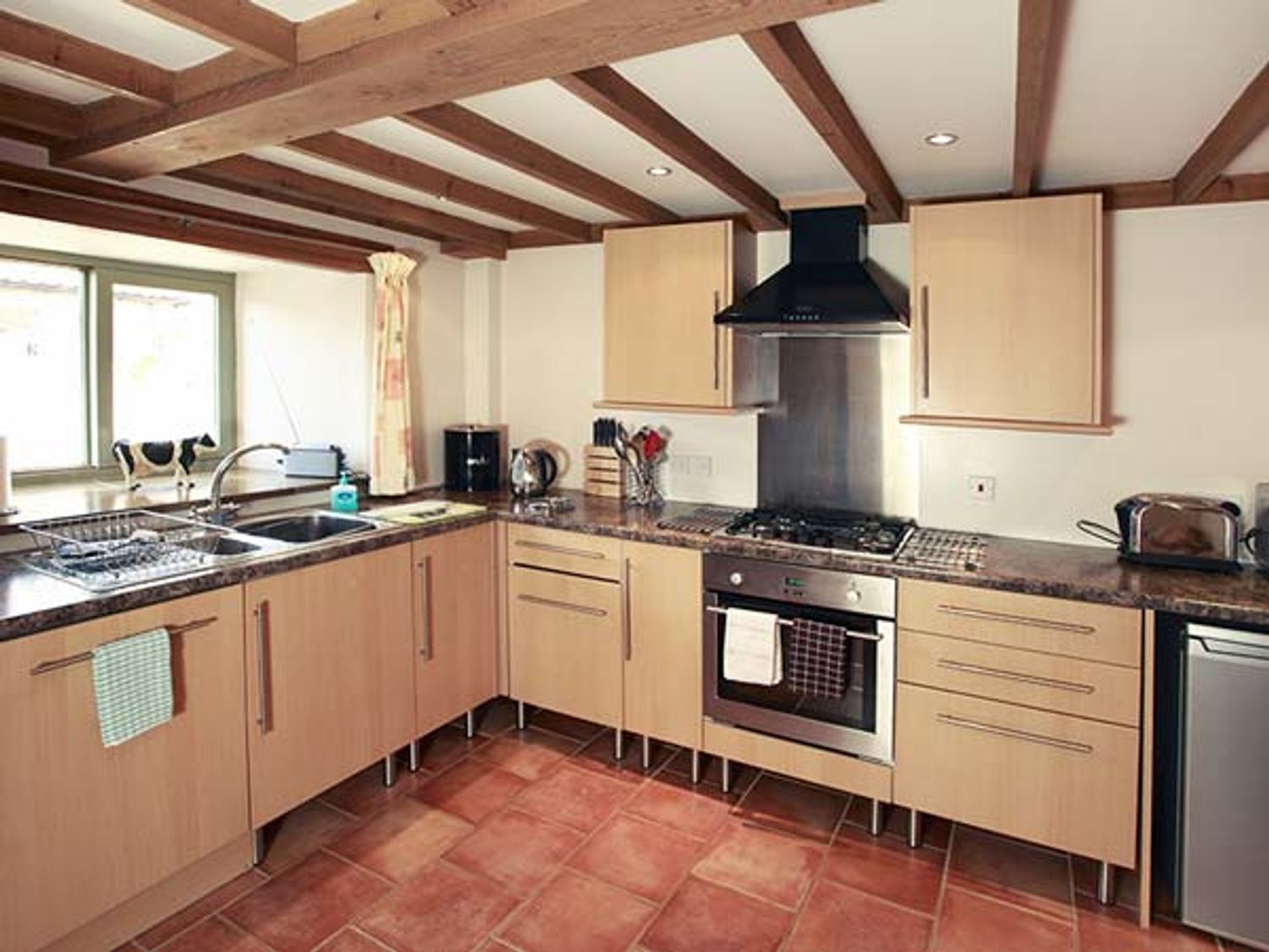 Book Cow Byre Cottage Wrelton ( Ref 1577 ) Wrelton Holiday Home Sleeps 2 - Accommodation near Pickering North Yorkshire