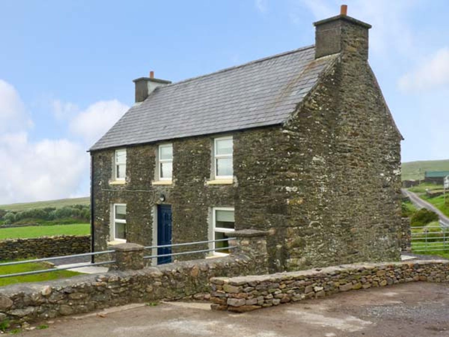 Stone Cottage Ballydavid, County Kerry Tiduff Self Catering