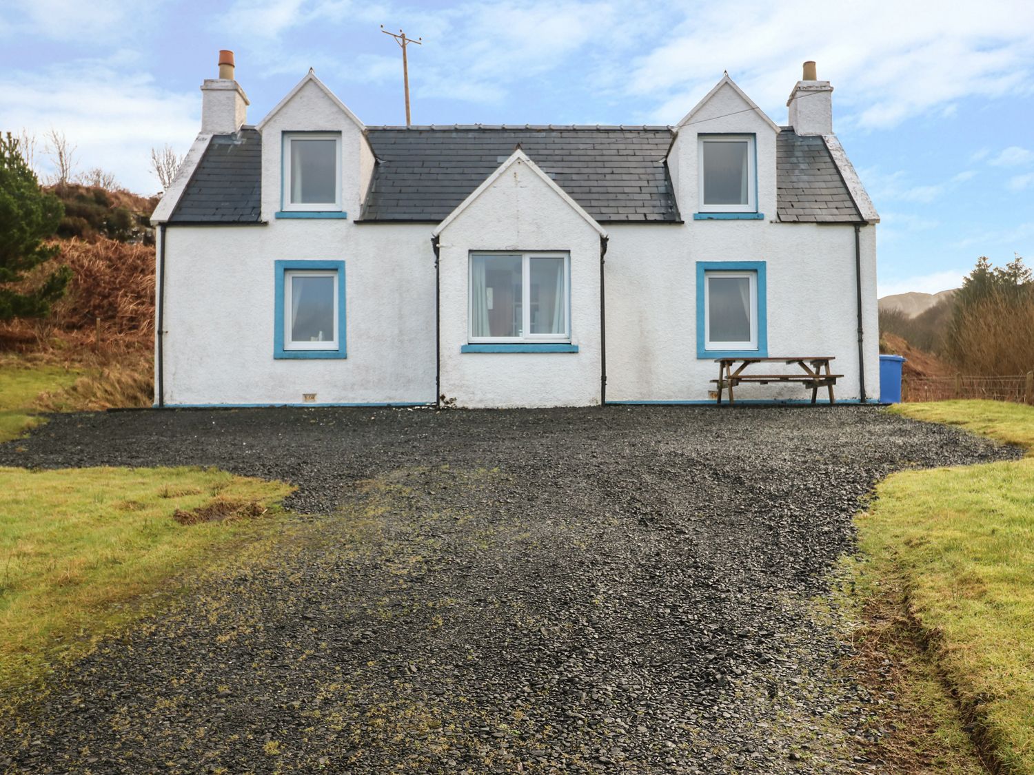 Bayview House Carbost Fiskavaig Self Catering Holiday Cottage