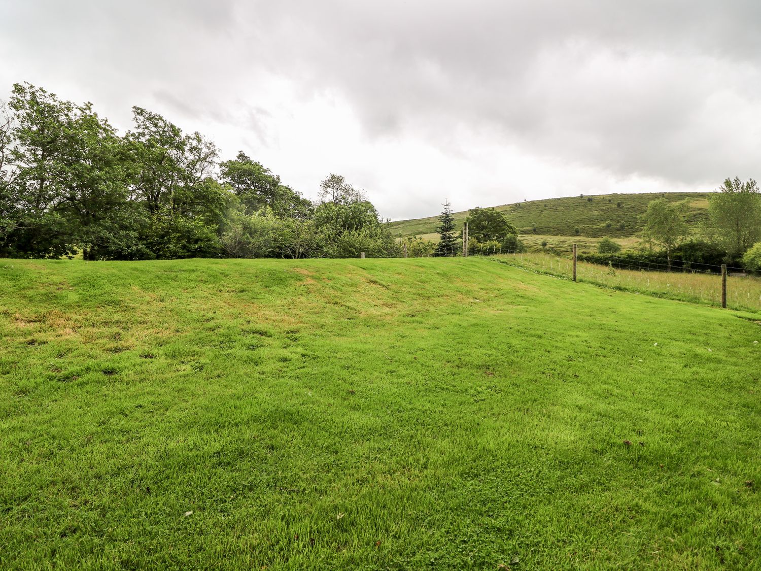 White Walls, Wales