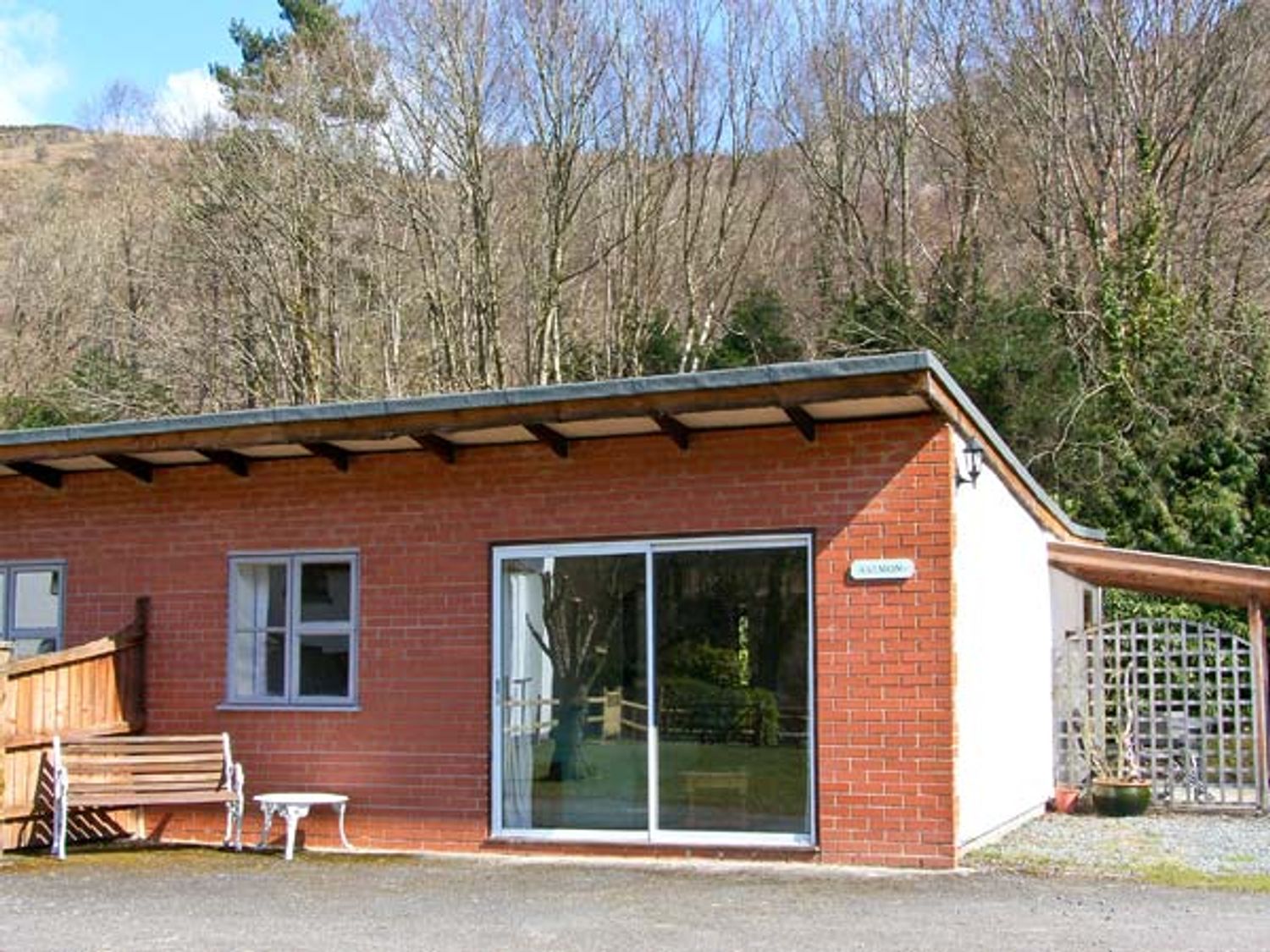 Salmon Cottage, Wales