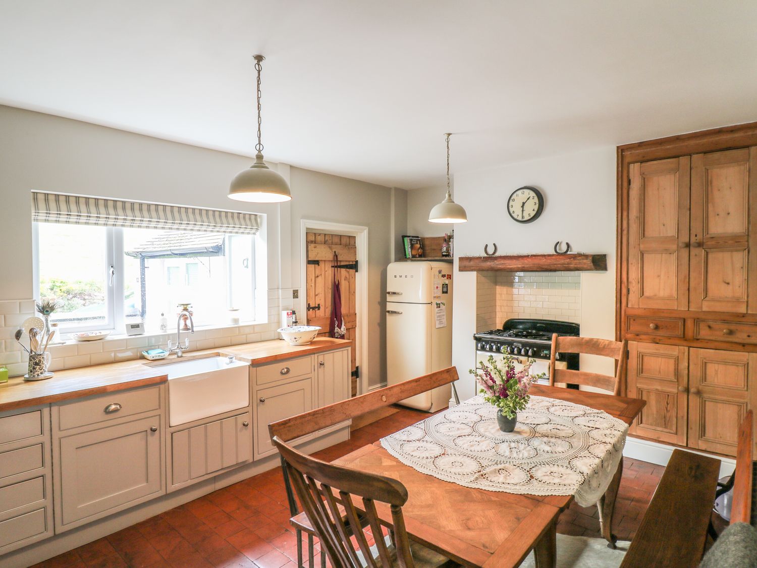 Lucky Cottage, Foxt