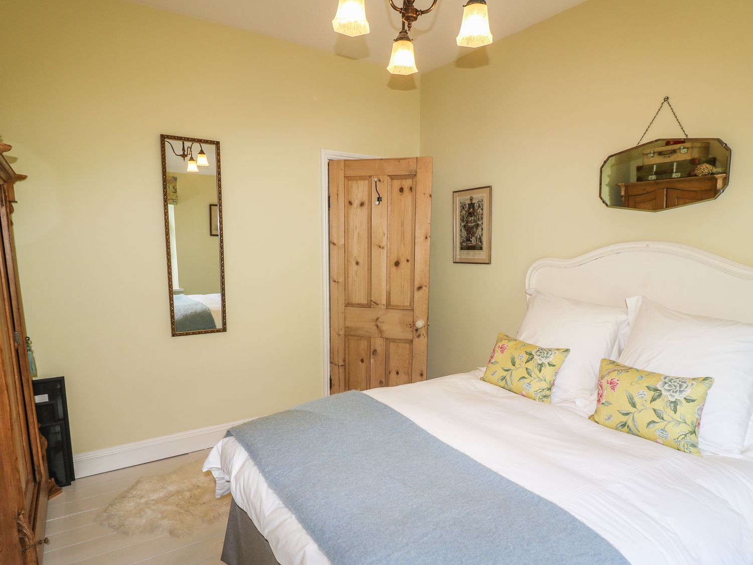 Lucky Cottage, Foxt