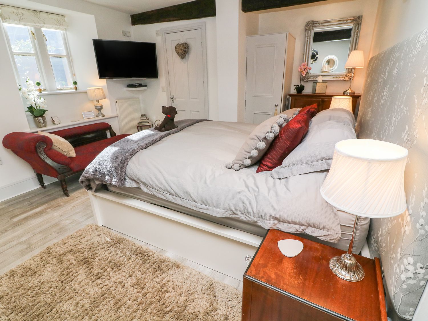 Sleeping area Blacksmith Cottage Grassington ( Ref 2317 ) Rent studio apartment in Grassington Yorkshire Dales