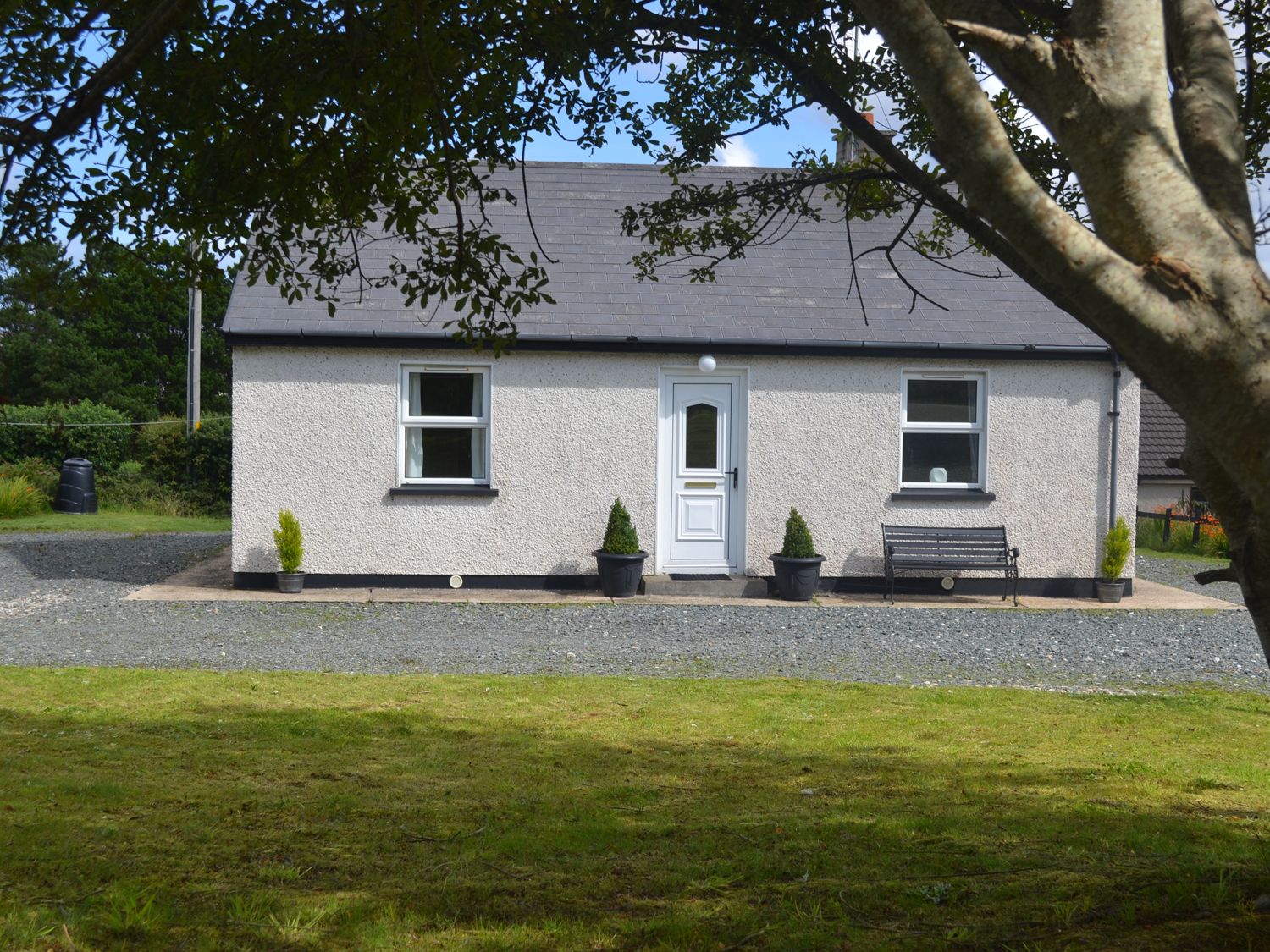 Strand Cottage - County Donegal - 25547 - photo 1