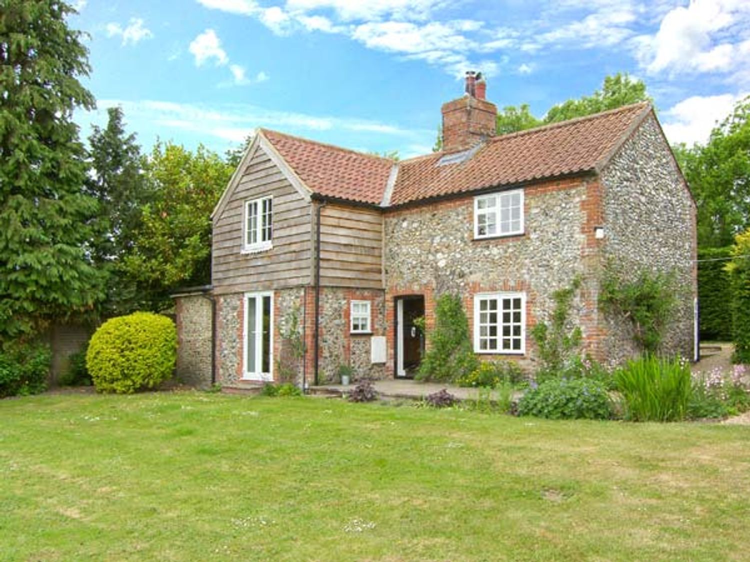 Holiday Cottages In Norfolk: The South