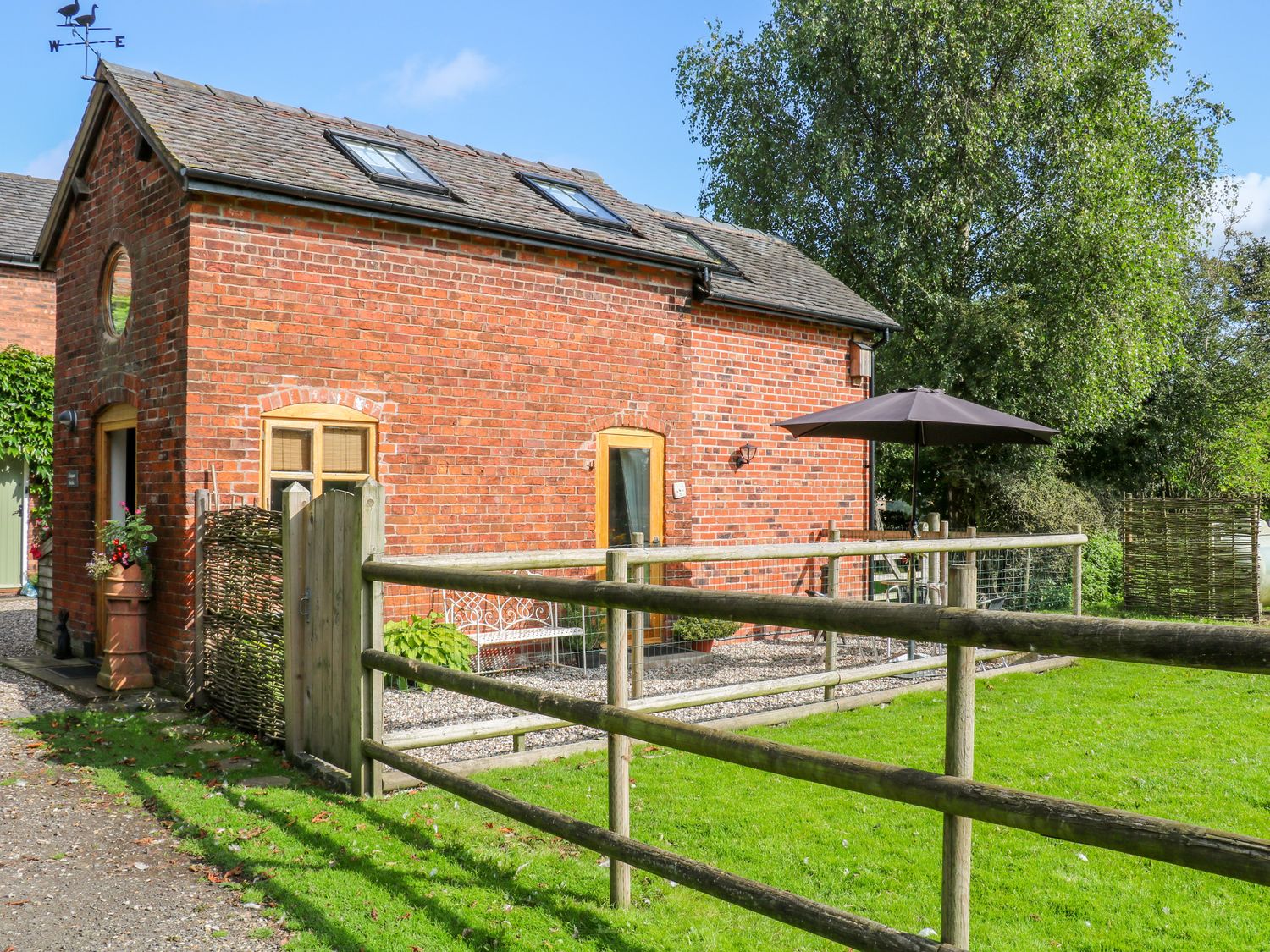Chequer Stable, Cheshire