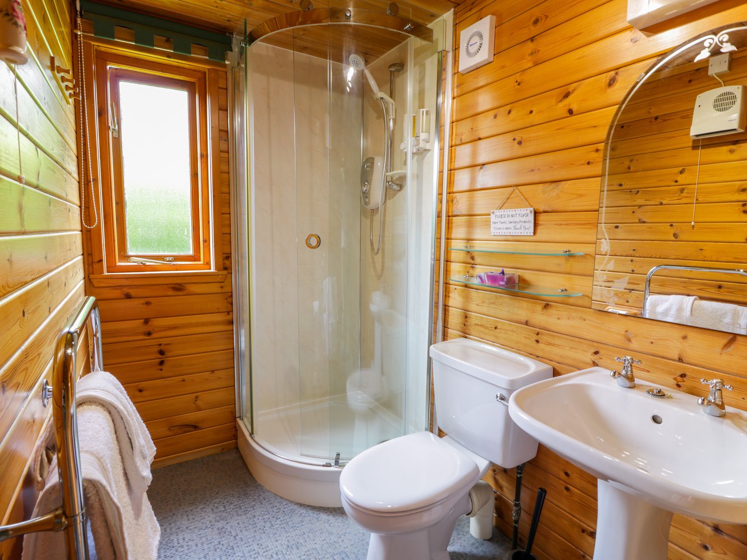 The Spinney Lodge, Scottish Borders