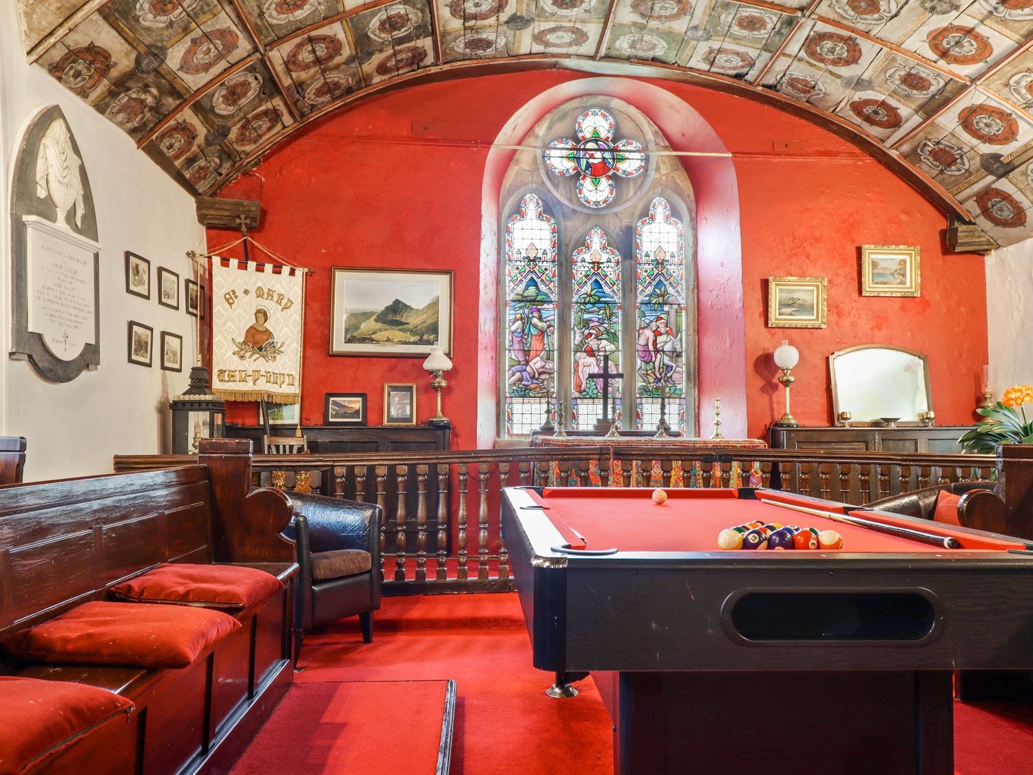 St. Mary's, North Wales