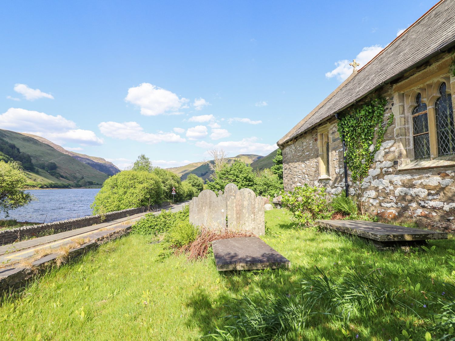 St. Mary's, North Wales