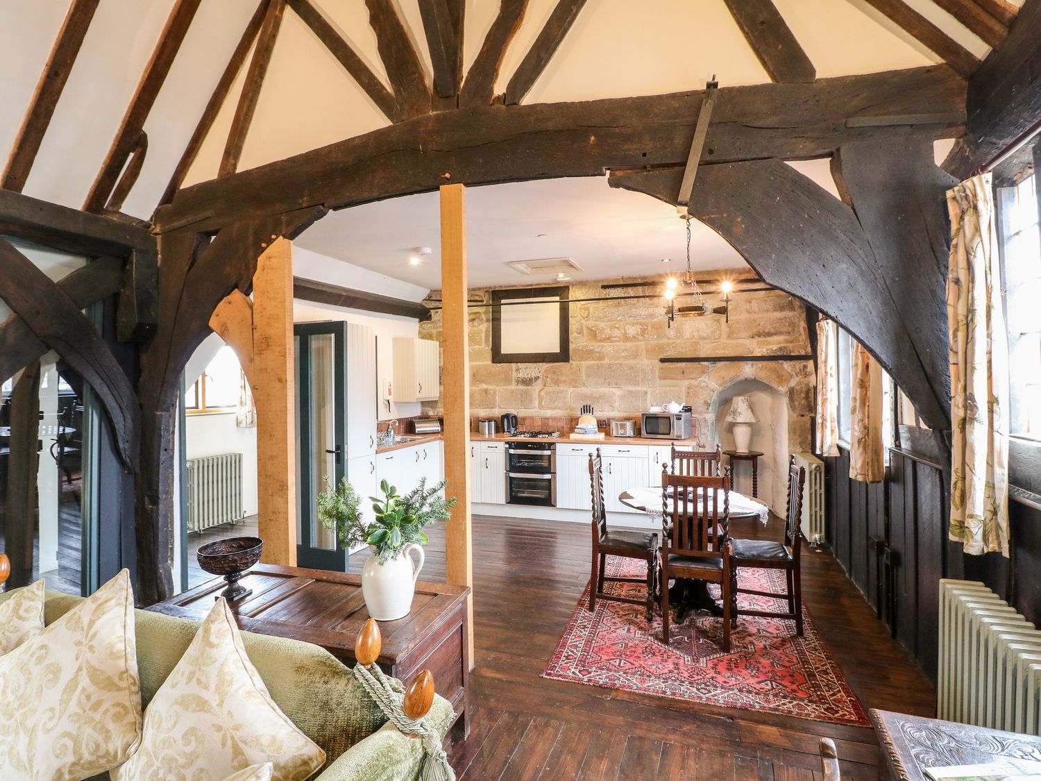 Porter's Lodge, Heart of England