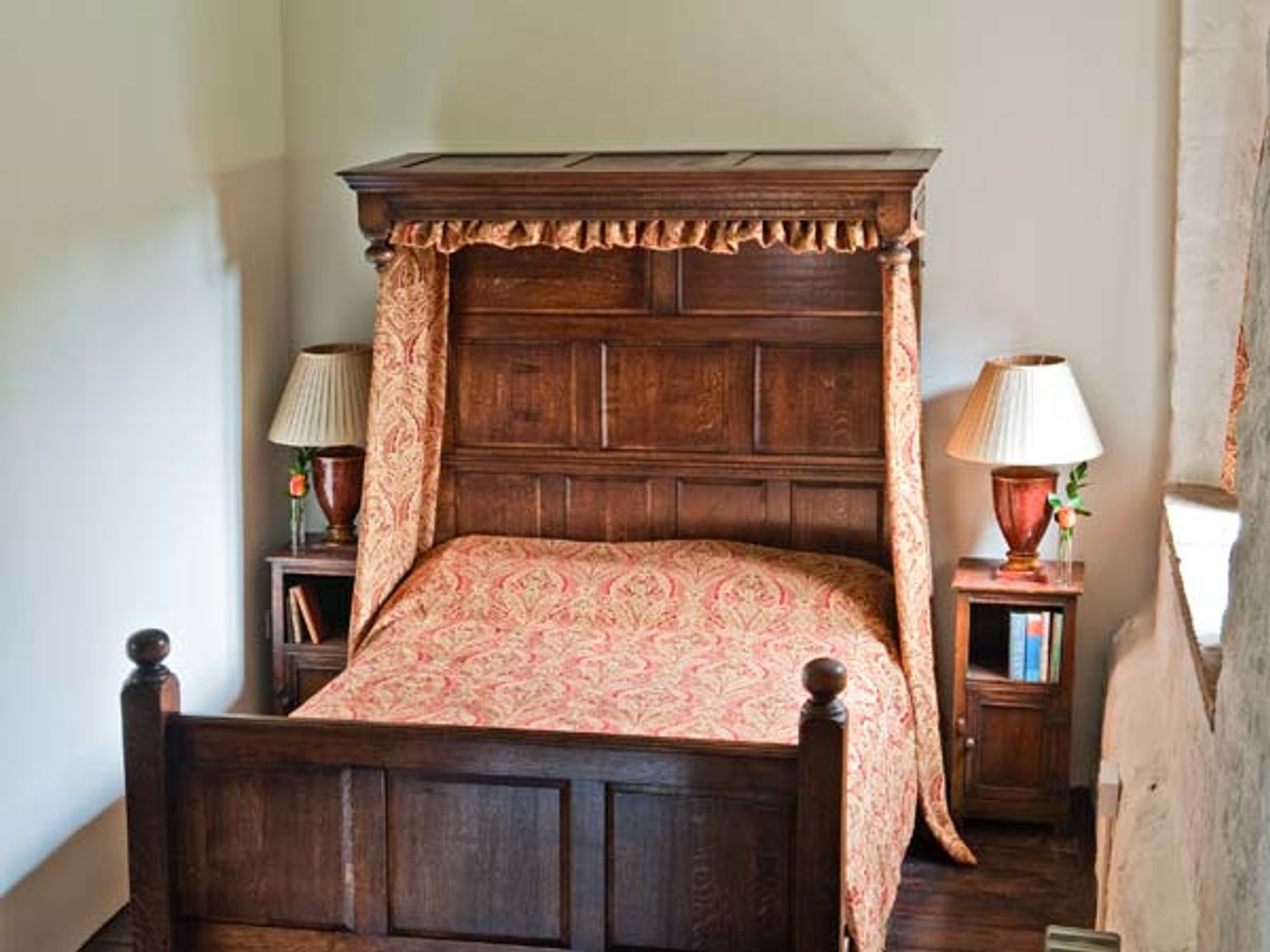 Gatehouse Croft, Heart of England