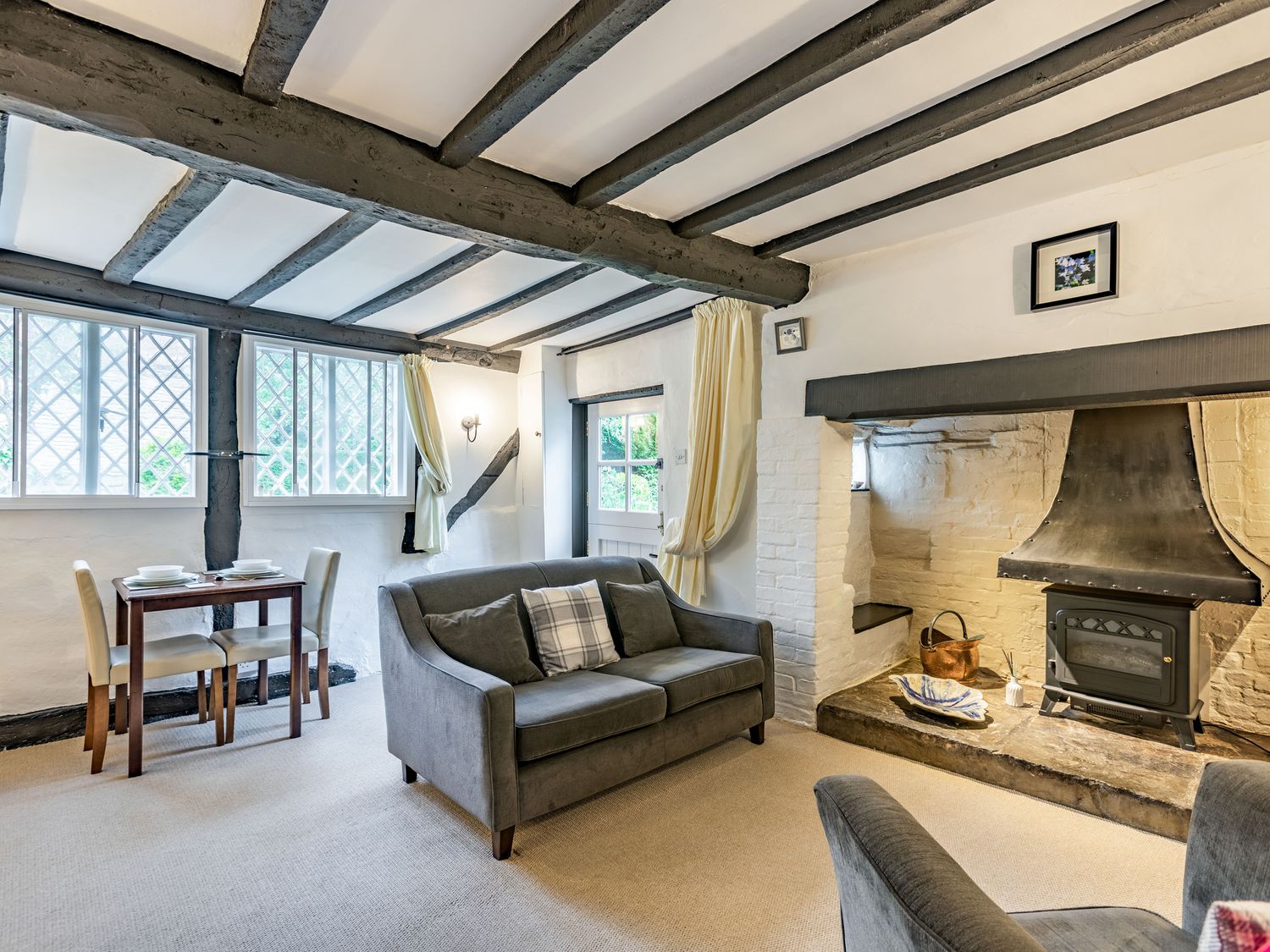 Bluebell Cottage, Heart of England