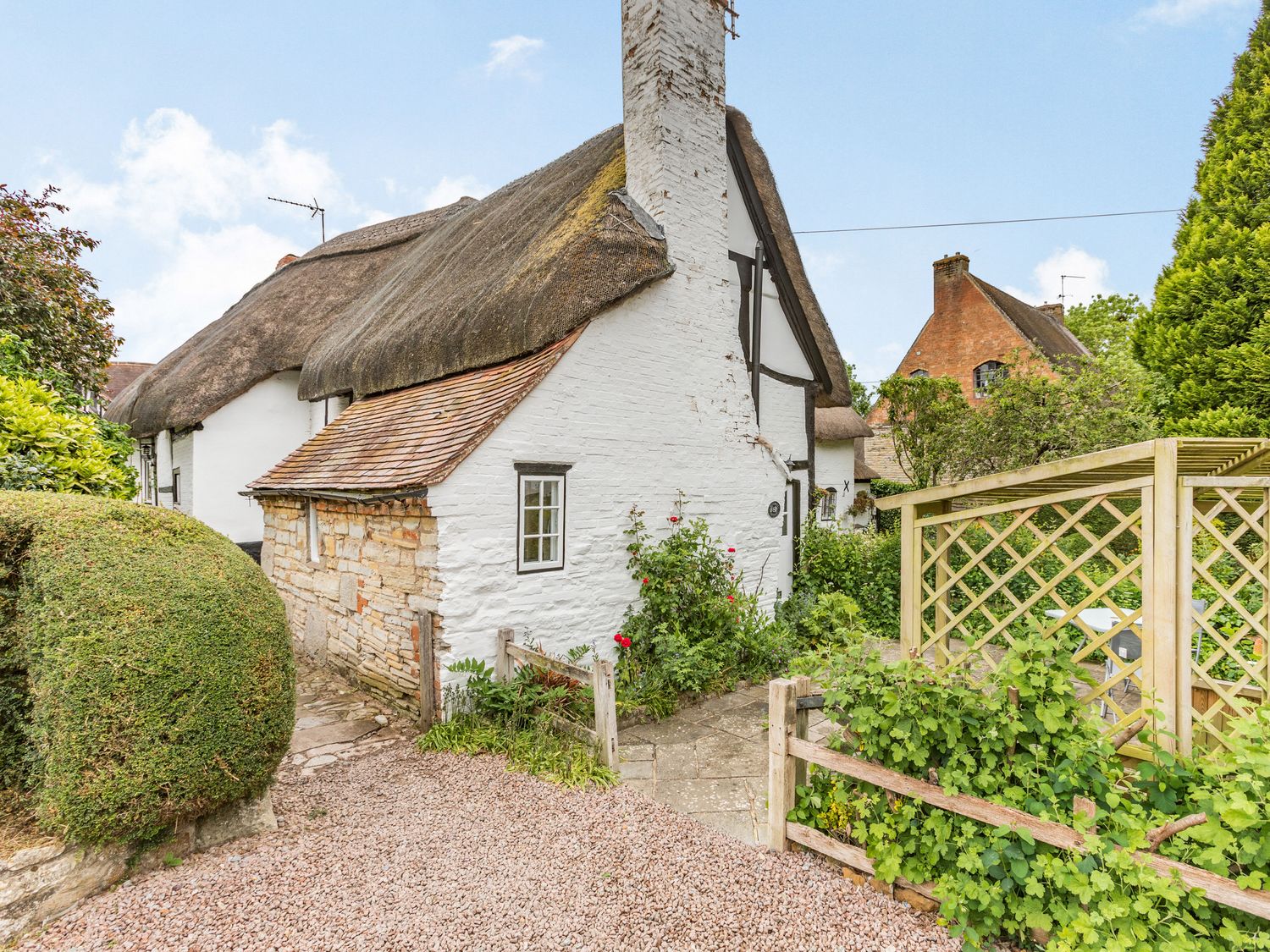 Bluebell Cottage, Heart of England