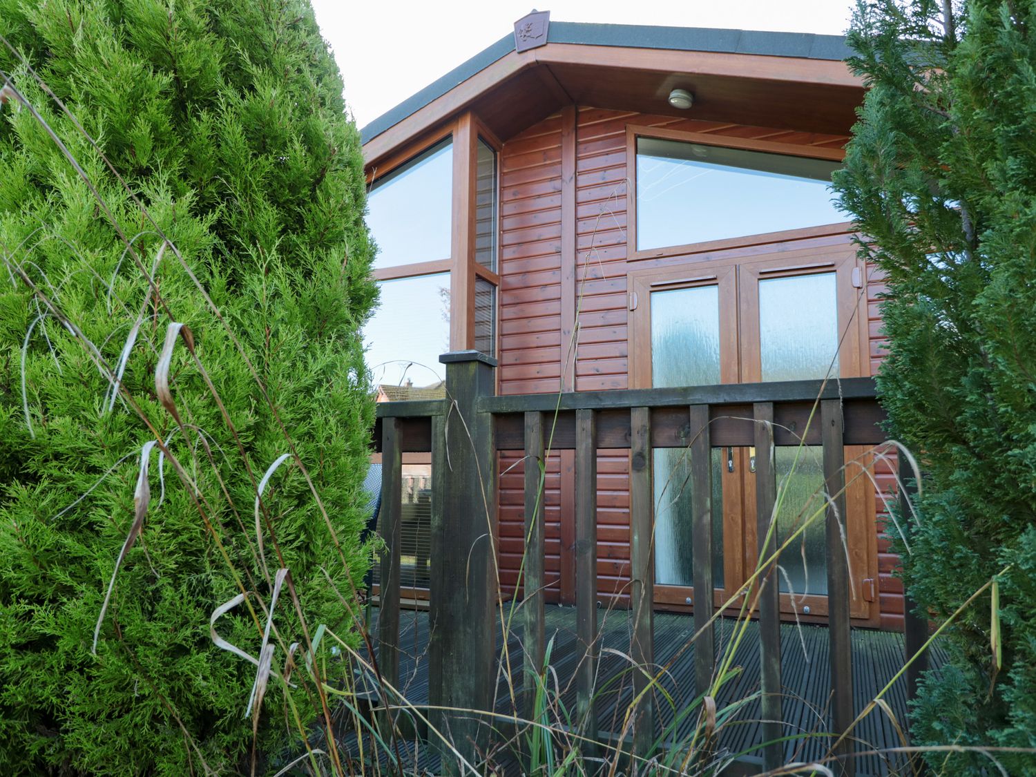 Oak Lodge, Glasshouse
