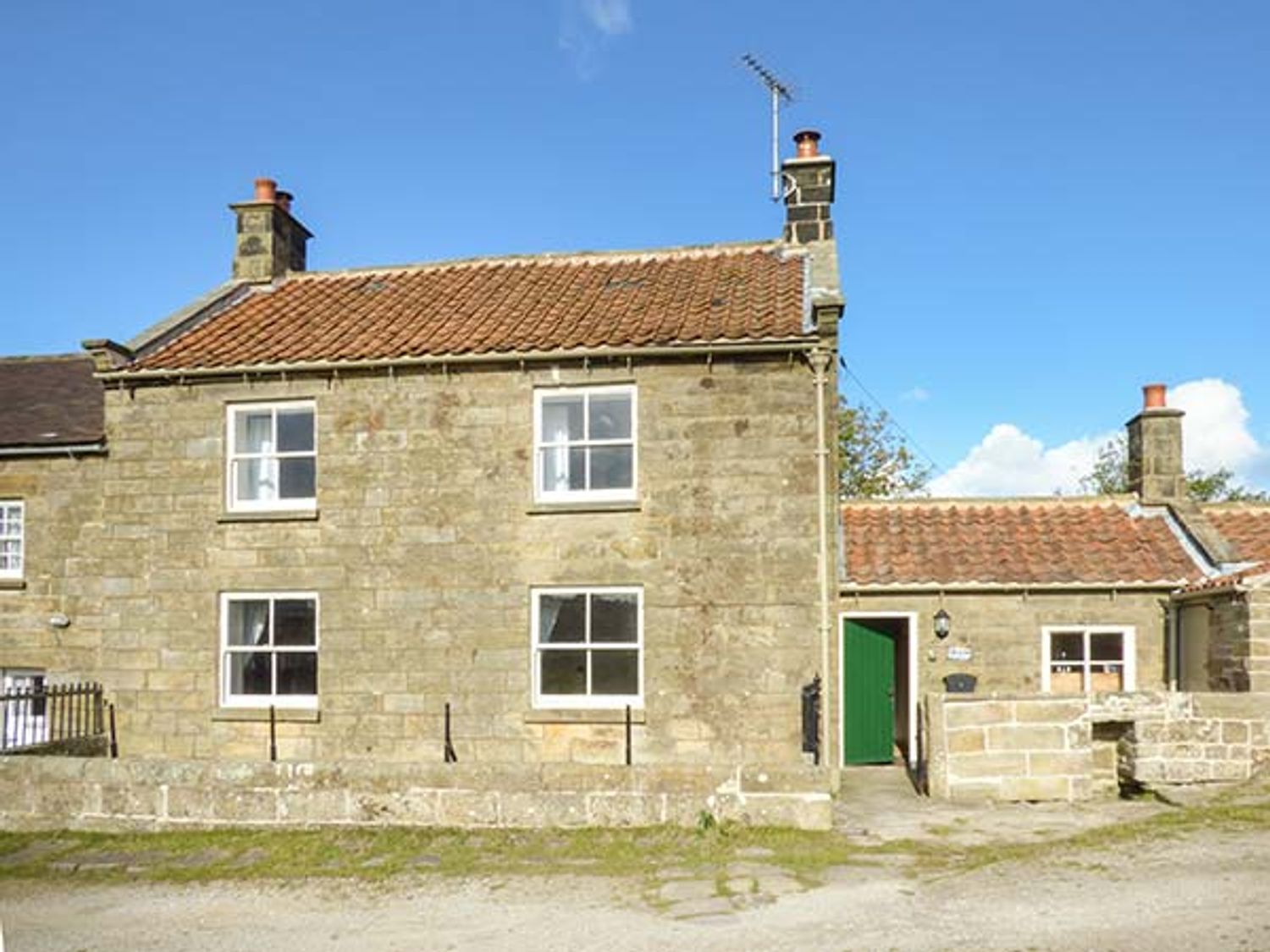 1 Brow Cottages - North Yorkshire (incl. Whitby) - 28133 - photo 1