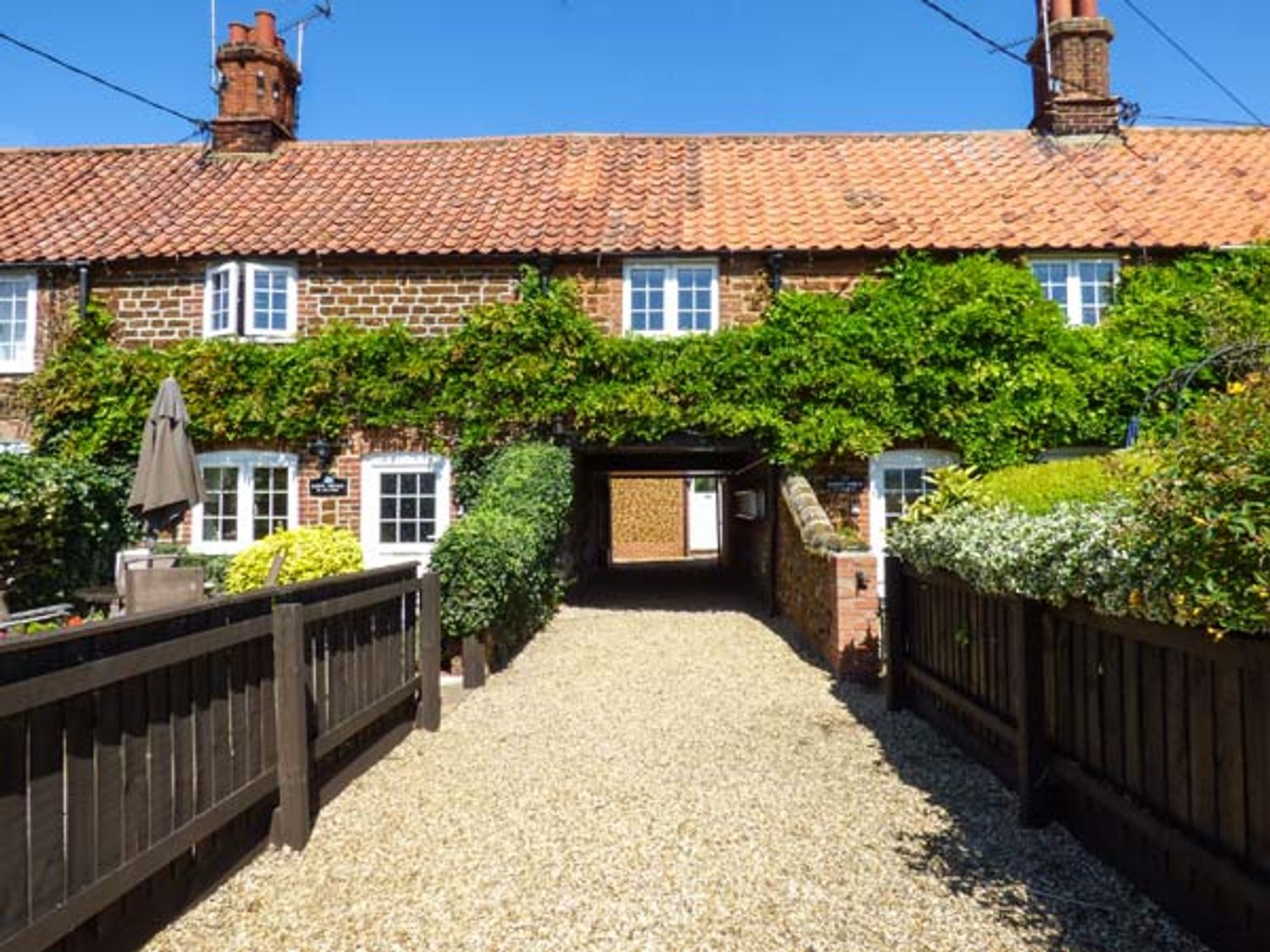 Kath's Cottage, East Anglia Norfolk England Cottages For Couples