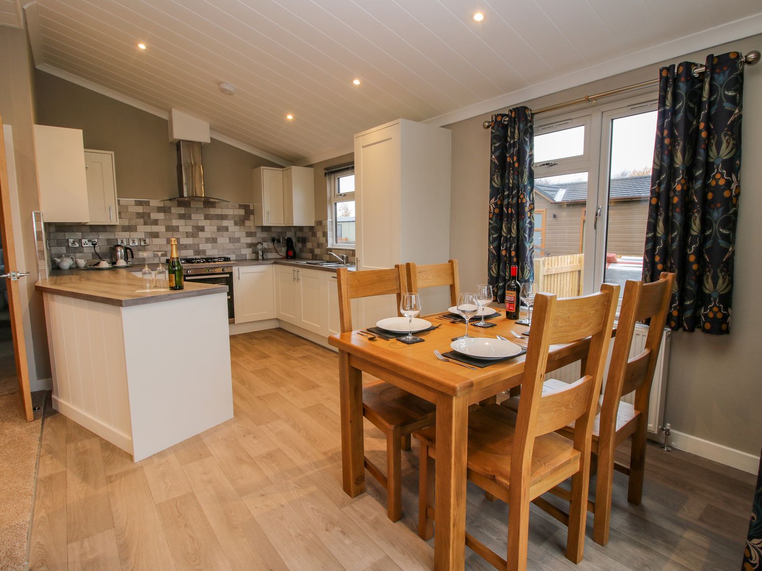 The Callow Lodge, Heart Of England