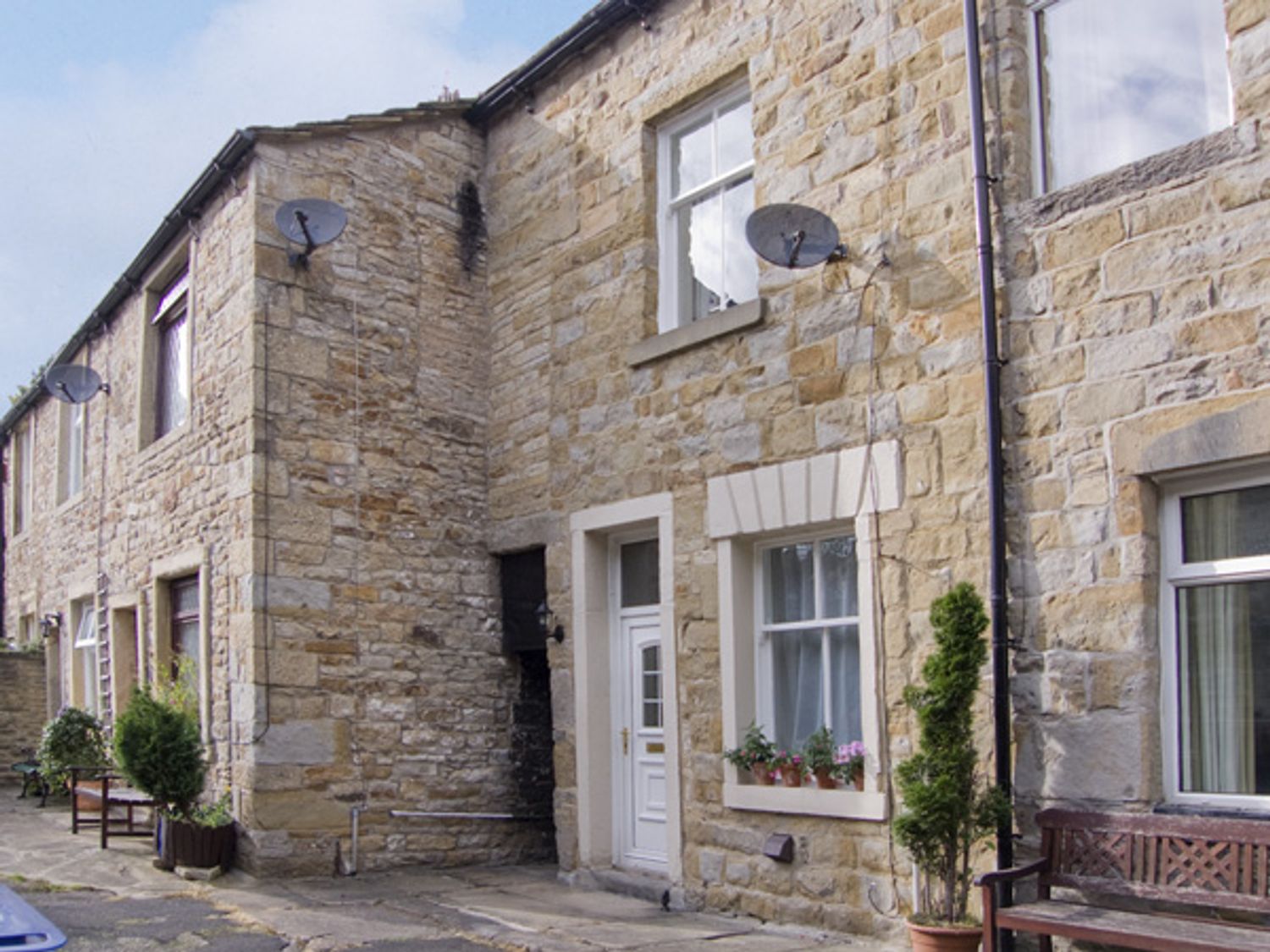 Ermysteds Cottage Skipton Yorkshire Dales Self Catering Holiday